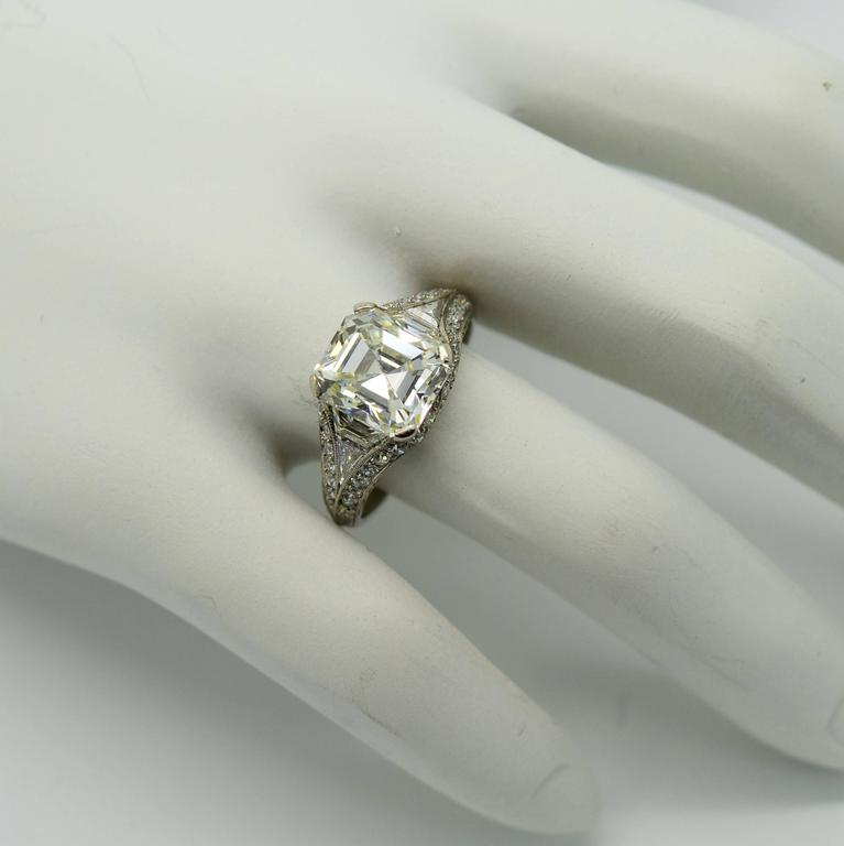 Bailey Banks and Biddle Fine Art Deco 2.70 Carat Diamond and Platinum ...