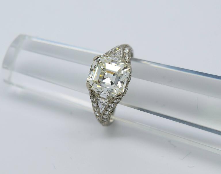 Bailey Banks and Biddle Fine Art Deco 2.70 Carat Diamond and Platinum ...