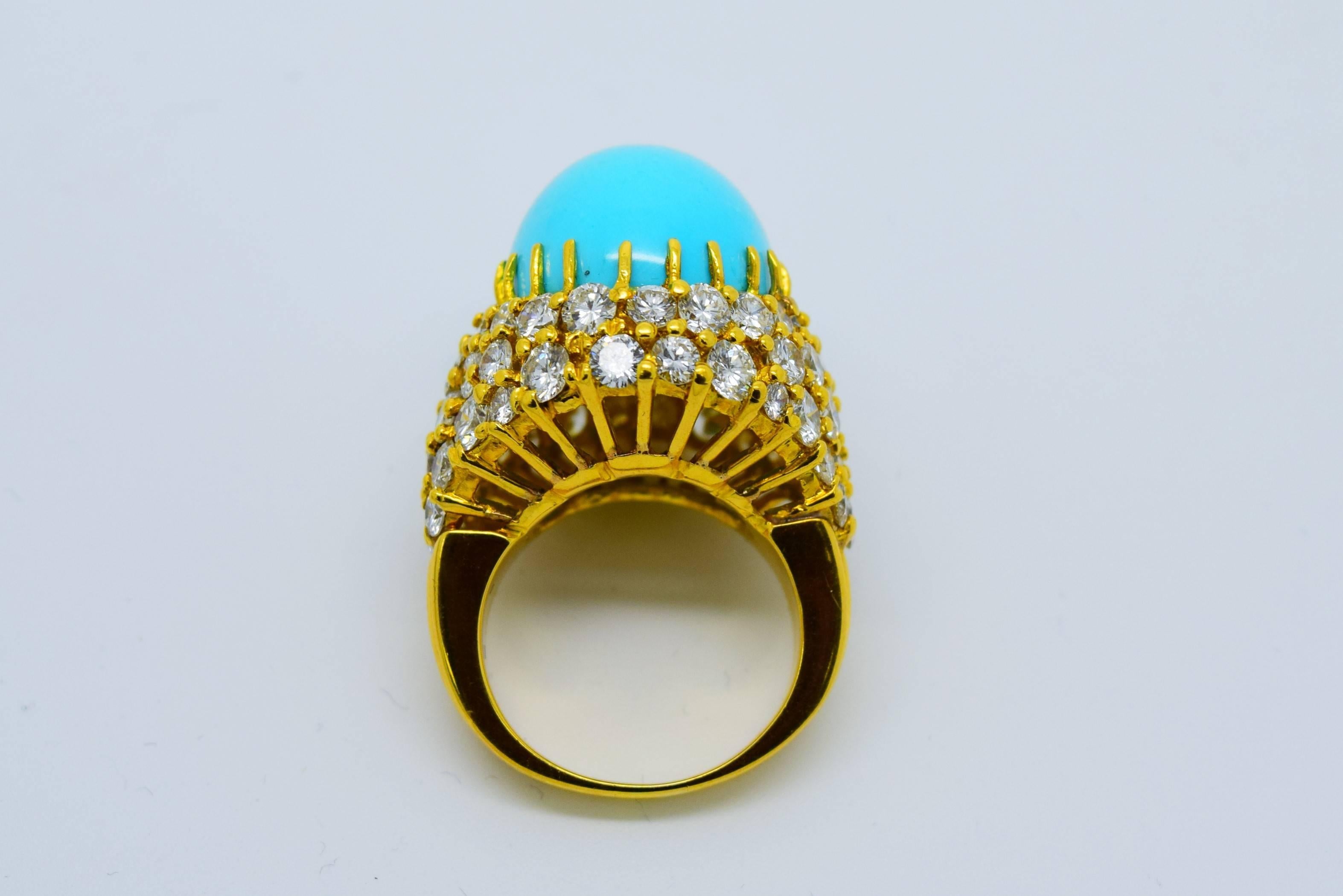 Fine Yellow Gold Persian Turquoise and Diamond Cocktail Bombe Ring For Sale 1
