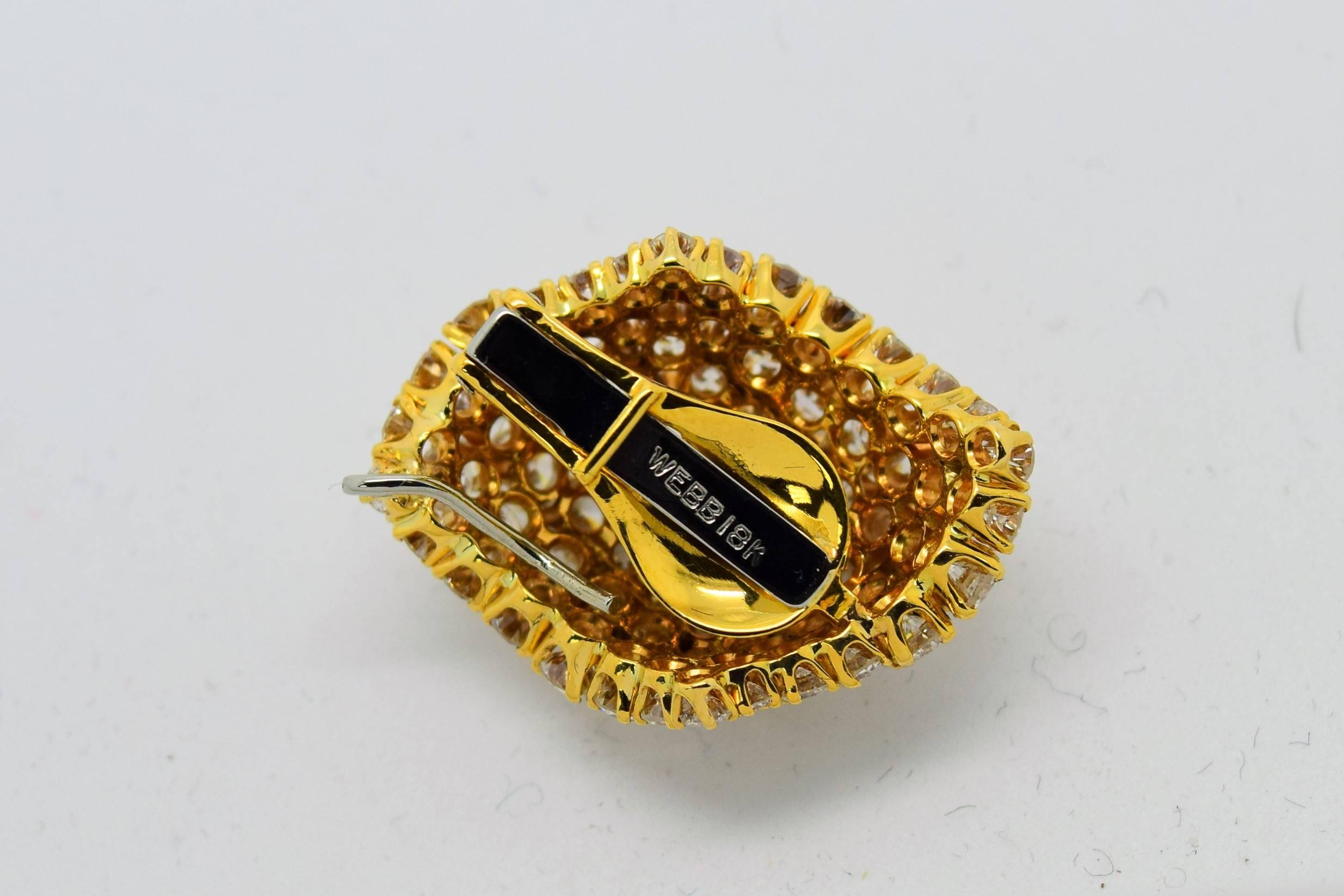 Stunning David Webb Yellow Gold Diamond Earrings In Excellent Condition For Sale In Chicago, IL