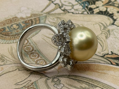 Vintage 18K White Gold 15mm Golden Tahitian Pearl and Diamond Ring
