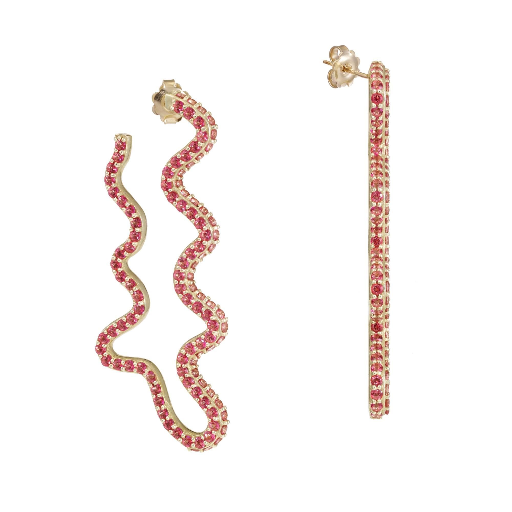 *MADE TO ORDER - 5 WEEK LEAD TIME*

Sabine Getty Wiggly Deflated Hoop Earrings in 18k yellow gold set with pink topaz

Topaz: 9.2ct

Yellow, pink, green and blue. Four colours inspired by the Memphis Group, the kookiest of Made in Italy