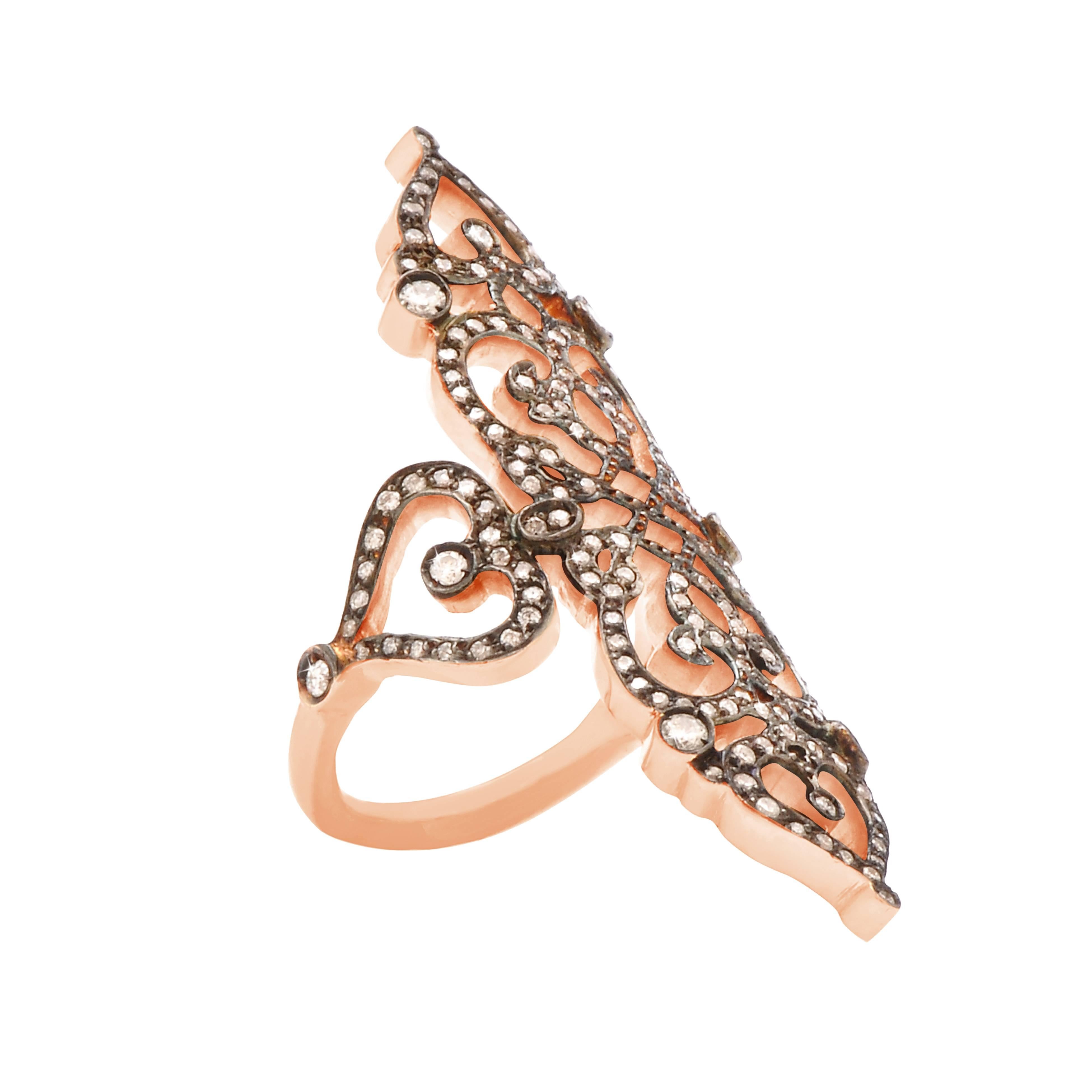 Sabine Getty ‘Cross’ ring in 18k rose gold set with diamonds

Diamond: 0.98

 Available in a size 52.5

 Relic was the debut collection by Sabine Getty launched in September 2012. The collection received much international buzz with Rihanna