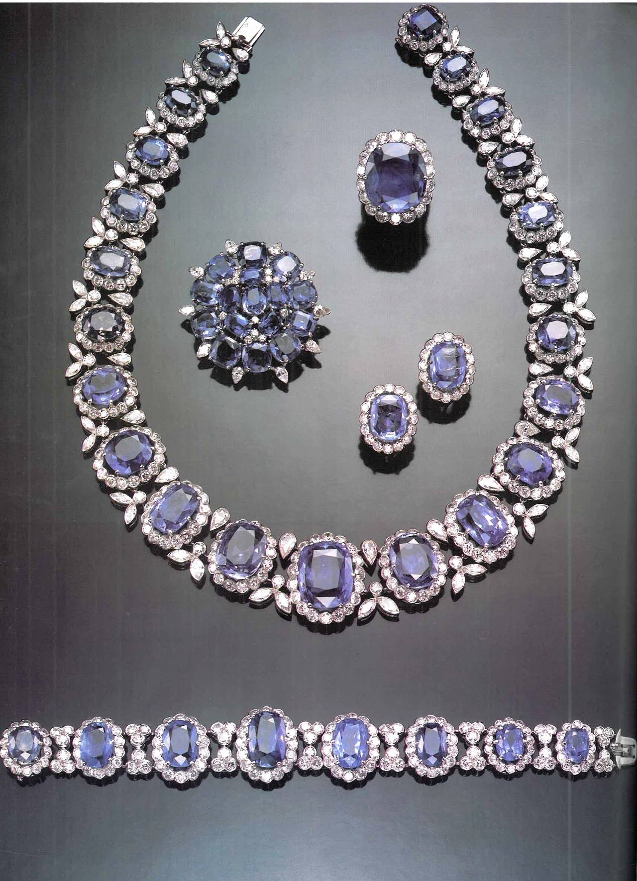 Book of Extraordinary Jewels by John Traina 1