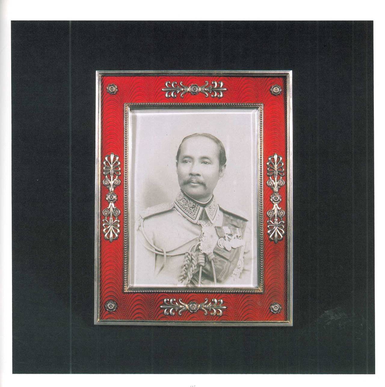 Book - The Faberge Collection of His Late Majesty King Chulalongkorn of Thailand In Excellent Condition In North Yorkshire, GB