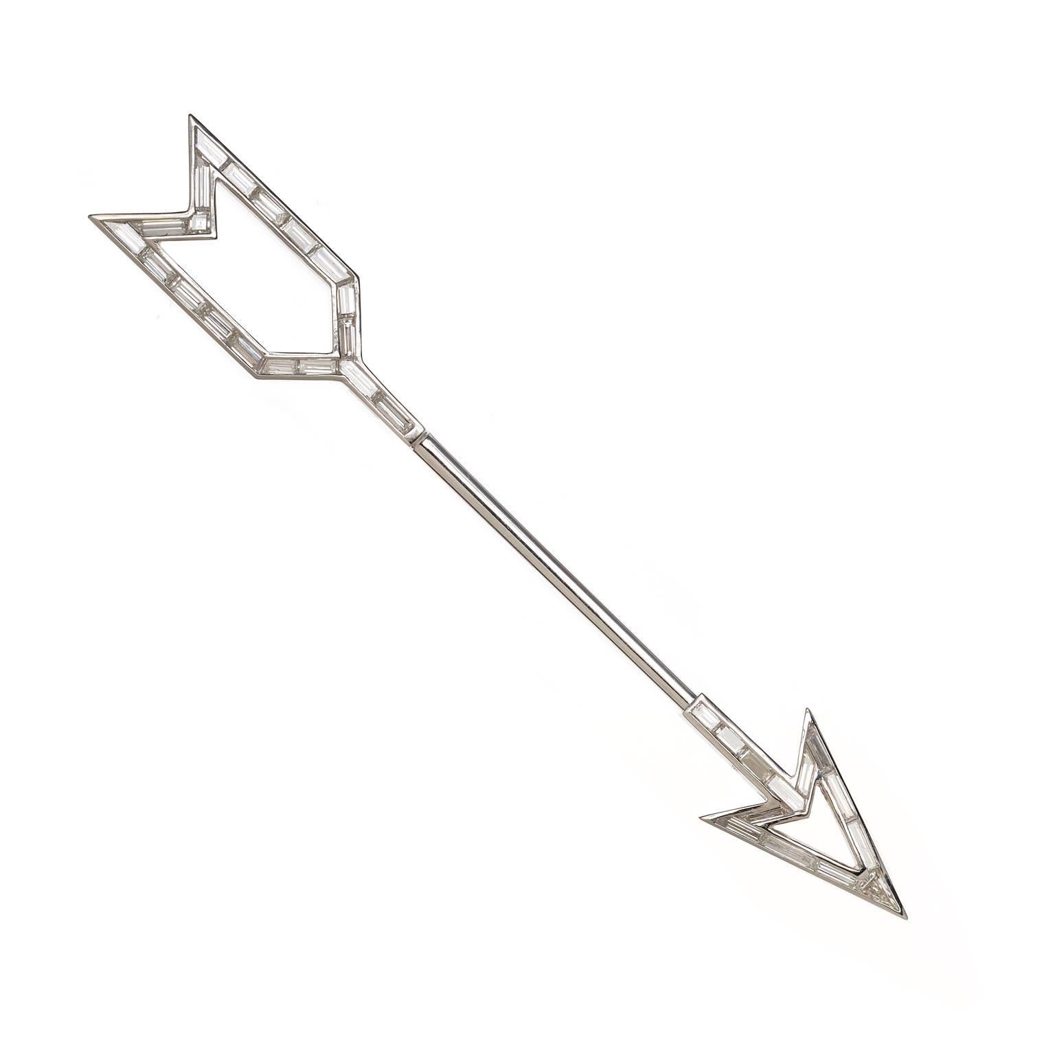 1950s Baguette Diamond and Platinum Arrow Surete Pin