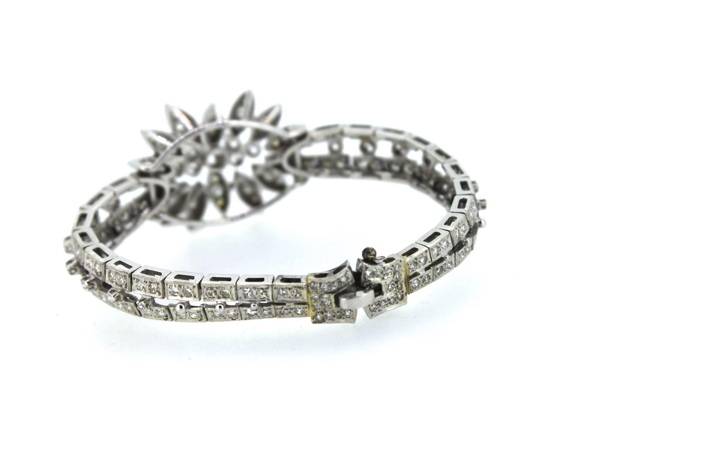Romantic 1960s Diamond Gold Floral Link Bracelet For Sale