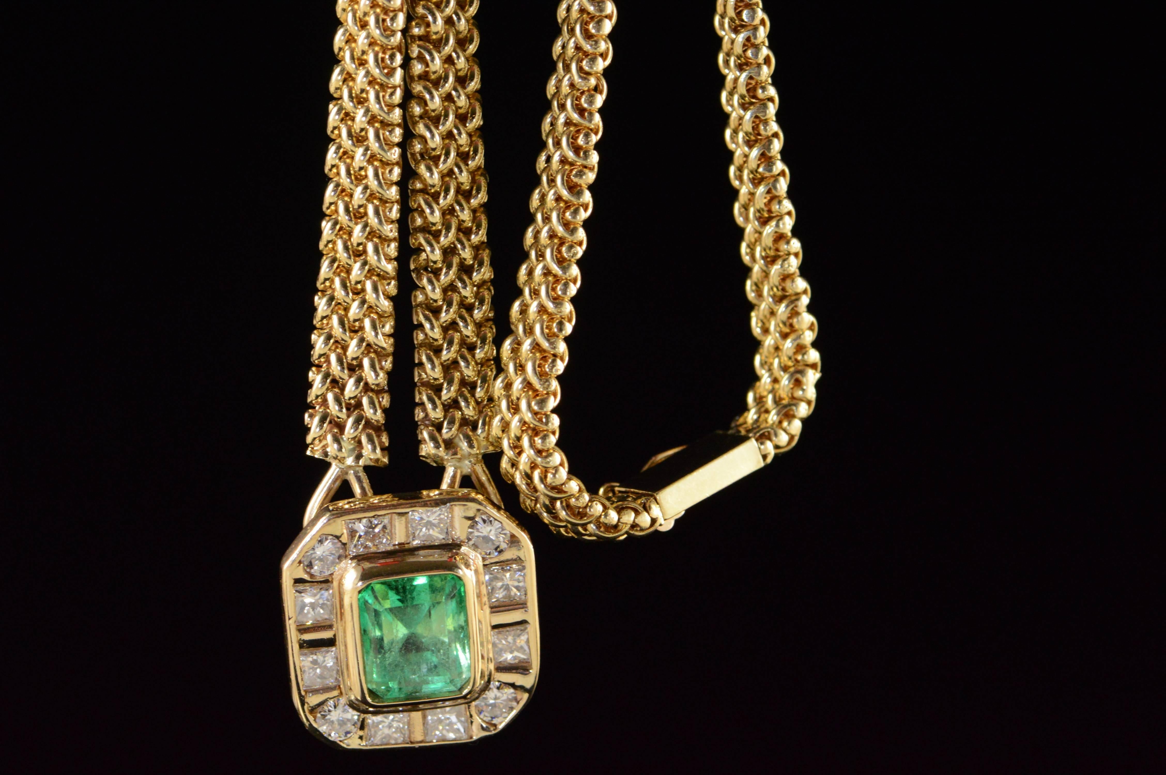 2.91 Carat Emerald Diamond Gold Halo Necklace  For Sale 3