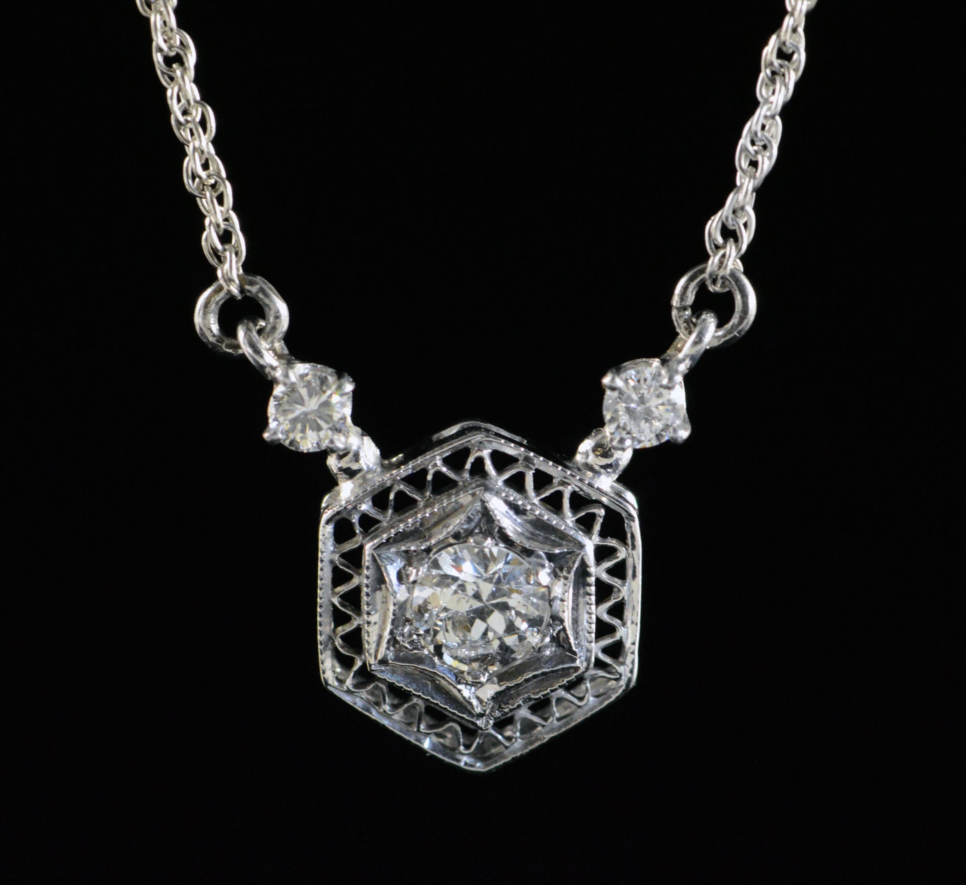 Late Victorian Victorian Diamond Gold Filigree Necklace For Sale