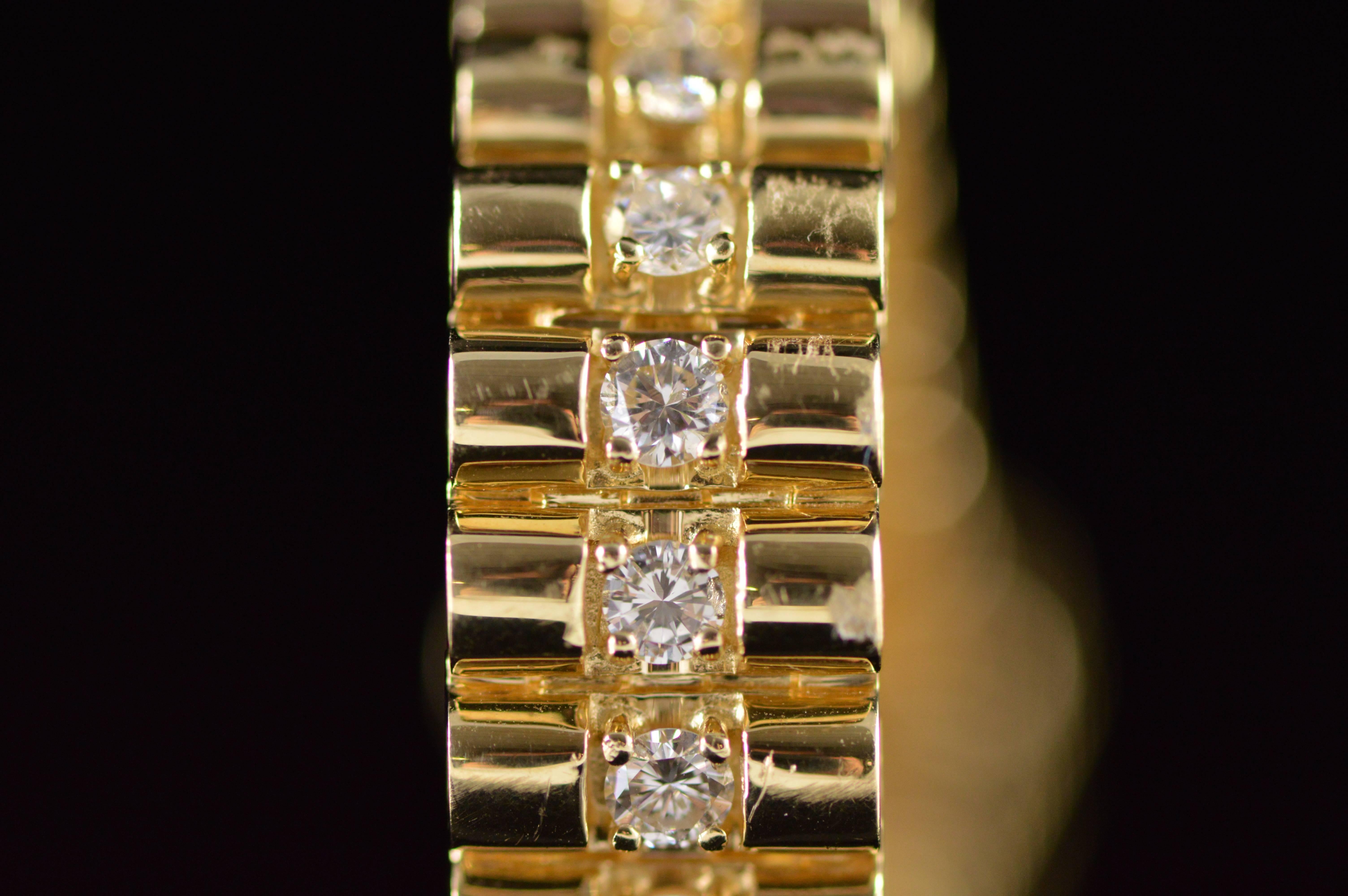 Women's or Men's 5.32 Carats Diamonds Gold Statement Tennis Style Bracelet