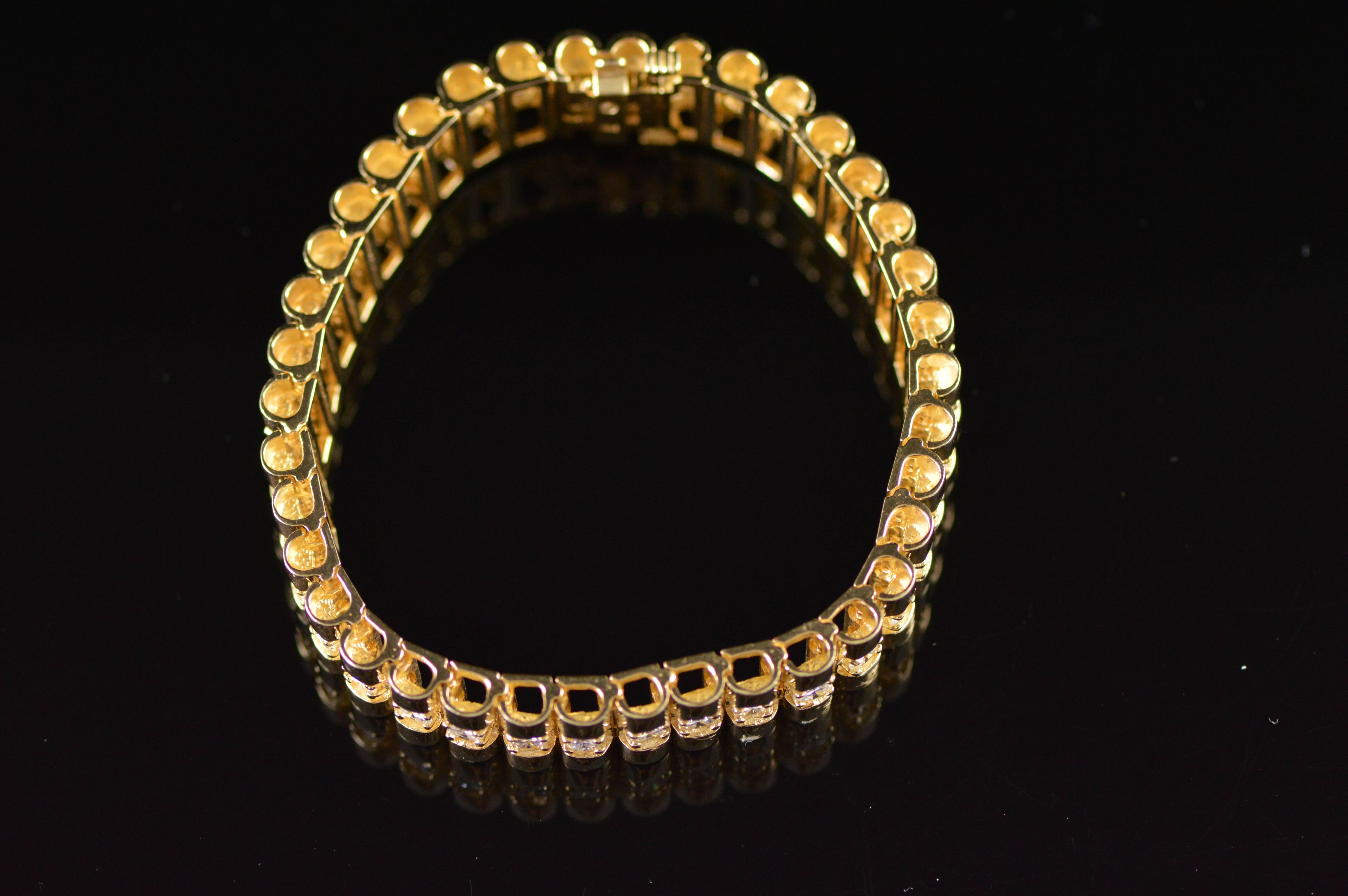 5.32 Carats Diamonds Gold Statement Tennis Style Bracelet 1