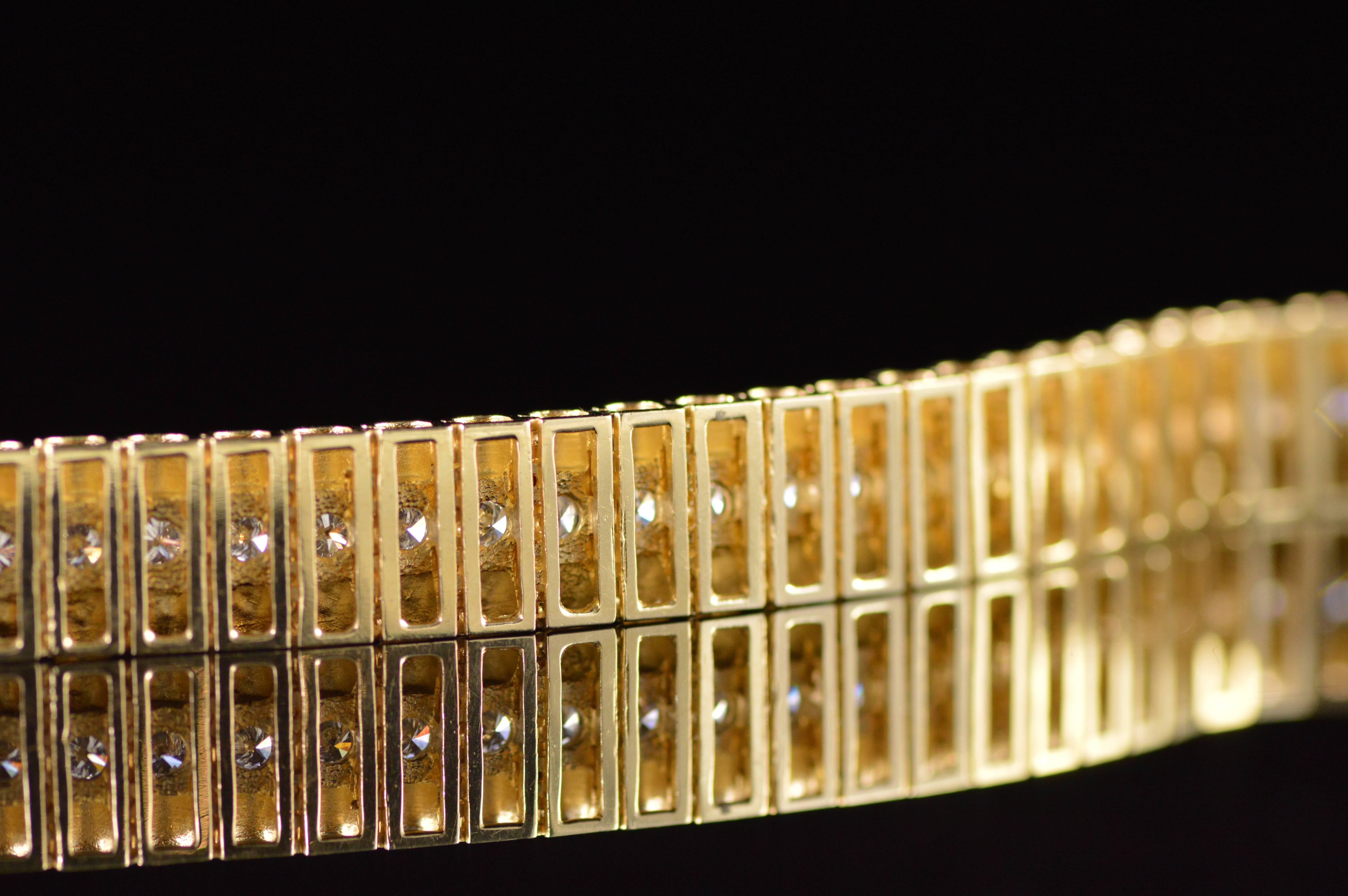 5.32 Carats Diamonds Gold Statement Tennis Style Bracelet 3