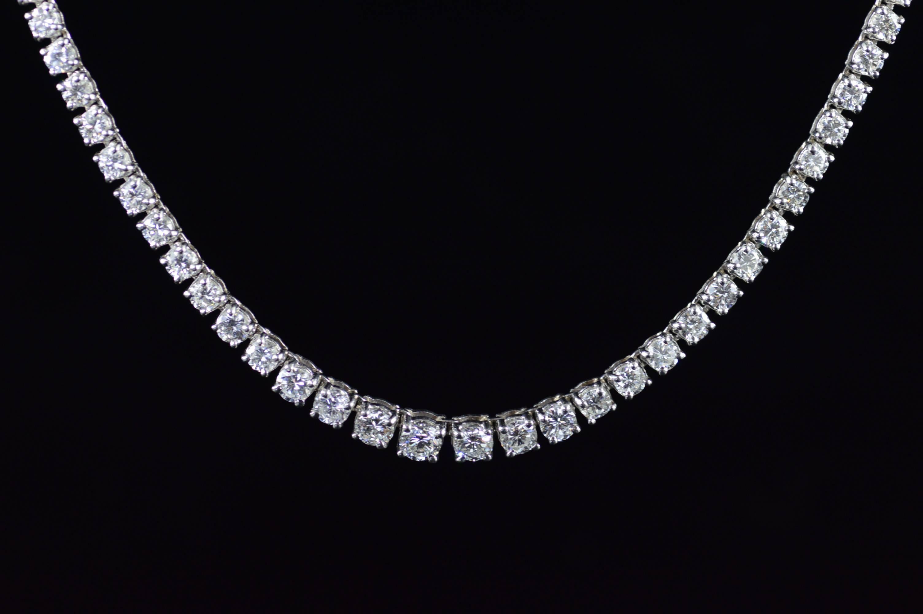 15 Carats Diamonds Platinum Necklace  For Sale 1