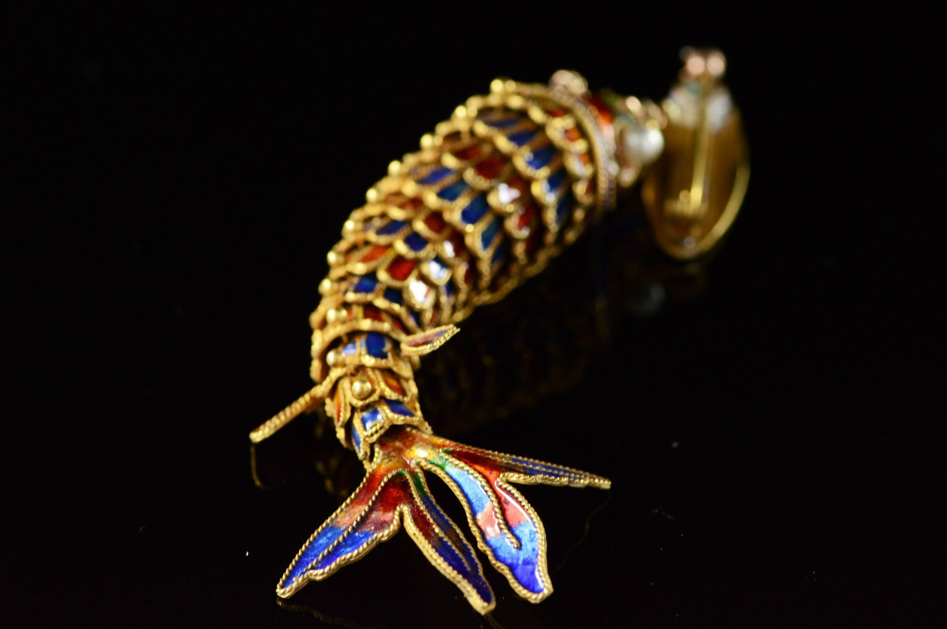 Women's or Men's Victorian Era Chinese Red and Blue Enamel Gold Articulated Fish Pin