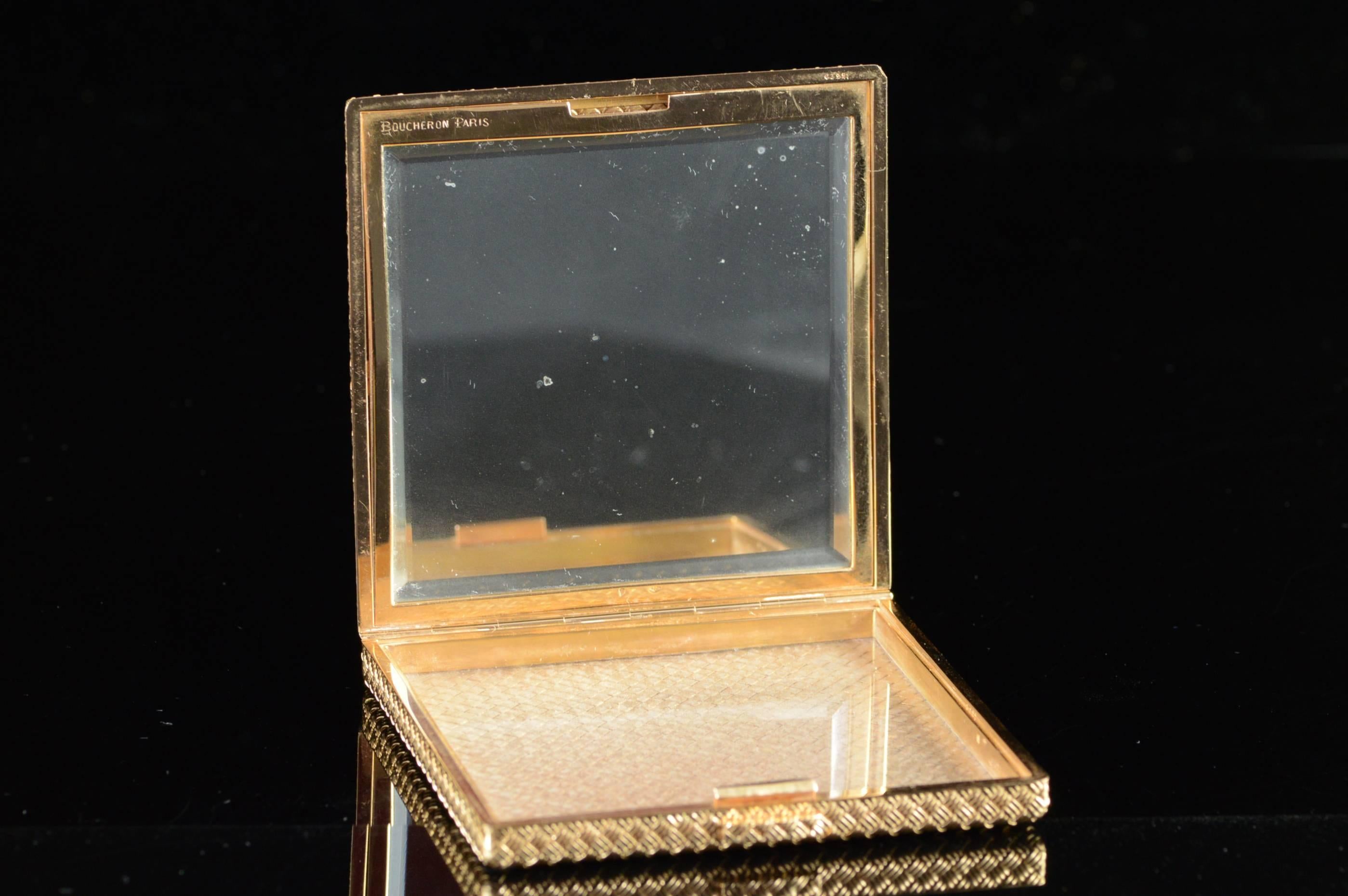 Contemporary 1950s Boucheron Paris Woven Gold Compact Mirror 