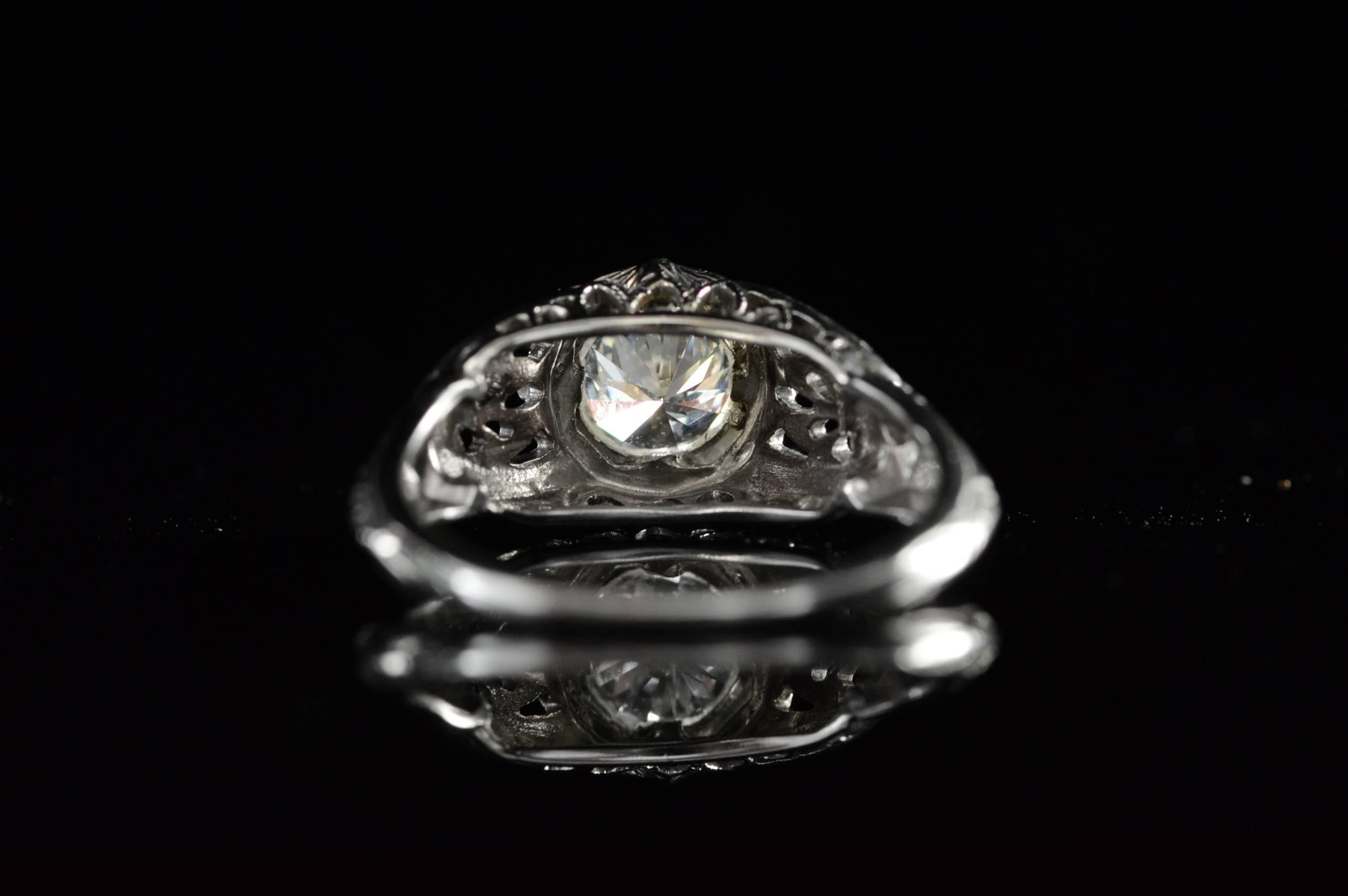 1920s Diamond Gold Filigree Solitaire Engagement Ring 5