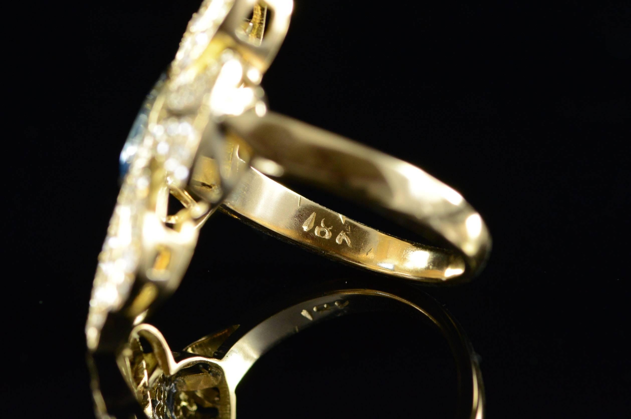Aquamarine & Diamond 18K Gold Ribbon  Ring For Sale 2