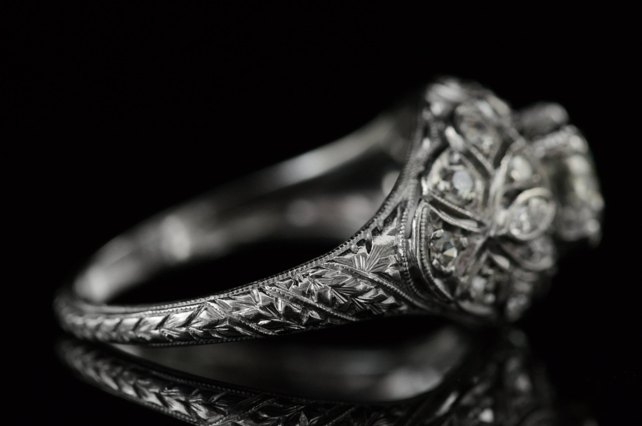 1920s Diamond  Platinum Engagement Ring For Sale 3