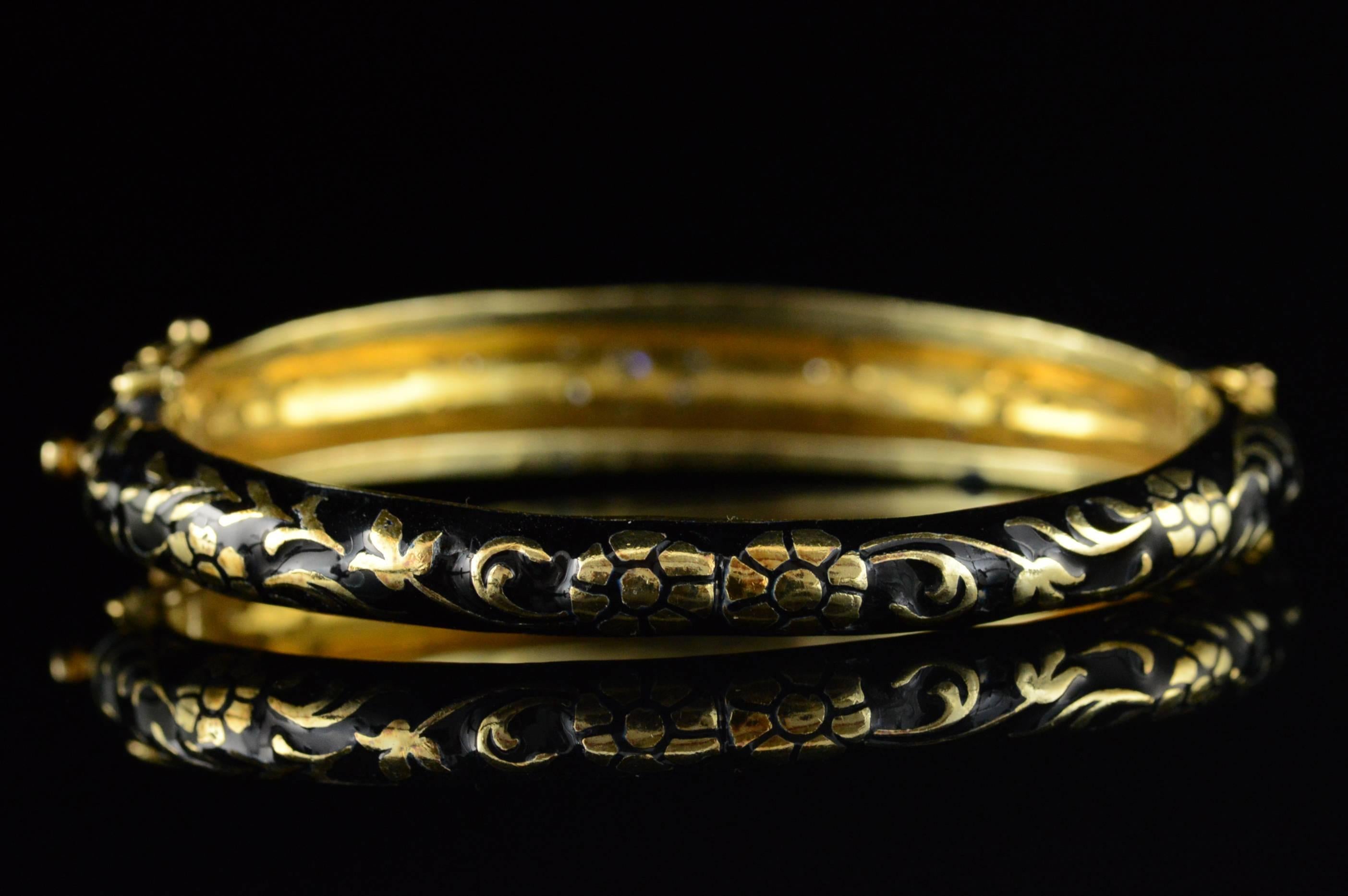 Women's Jack Gutschneider Black Enamel Diamond Gold Bangle Bracelet