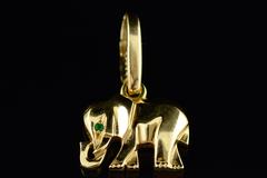 1970s Cartier Emerald Eye Gold Elephant Pendant