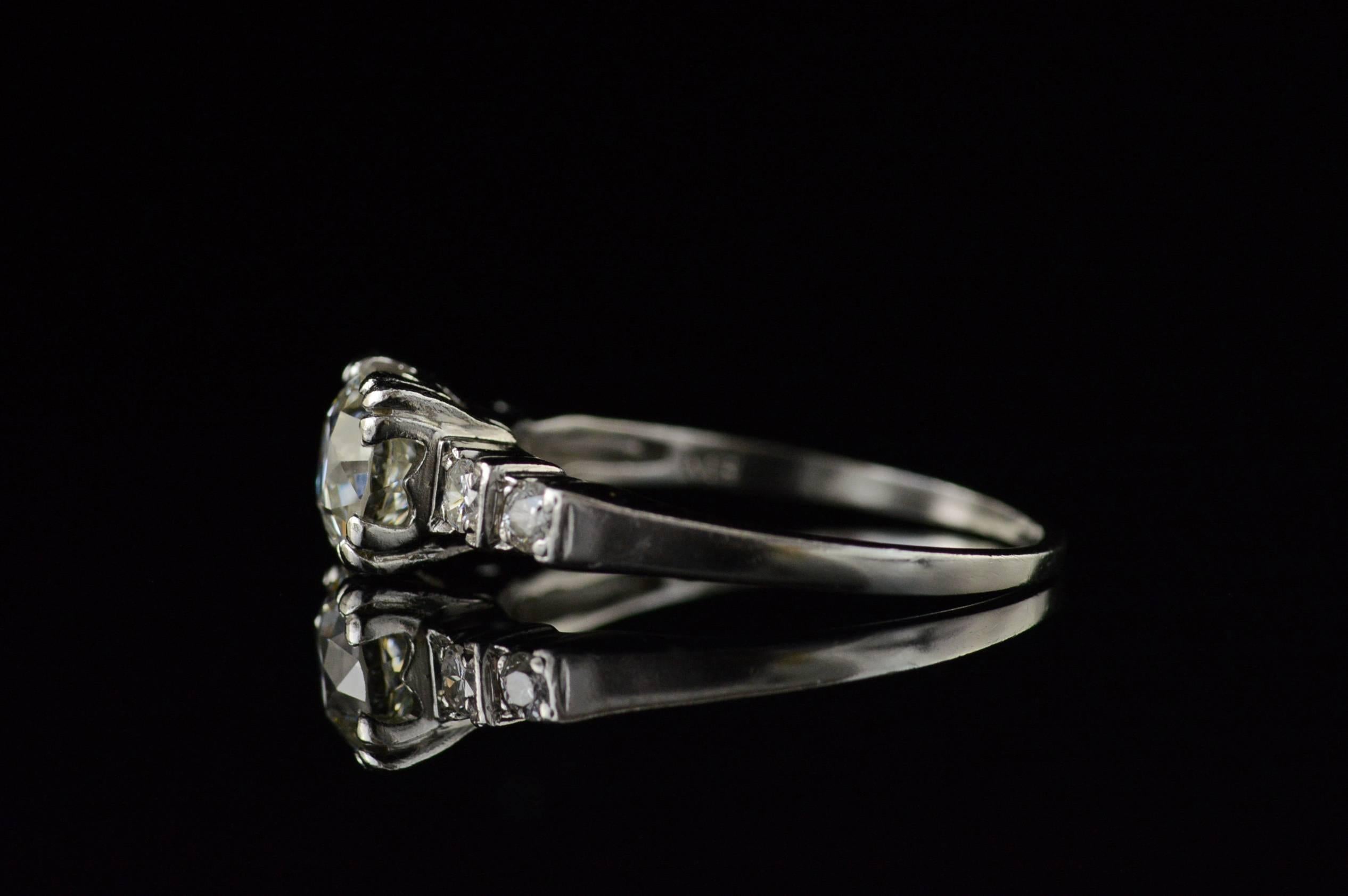 1940s 1.06 Carat Diamond Palladium Engagement Ring For Sale 1