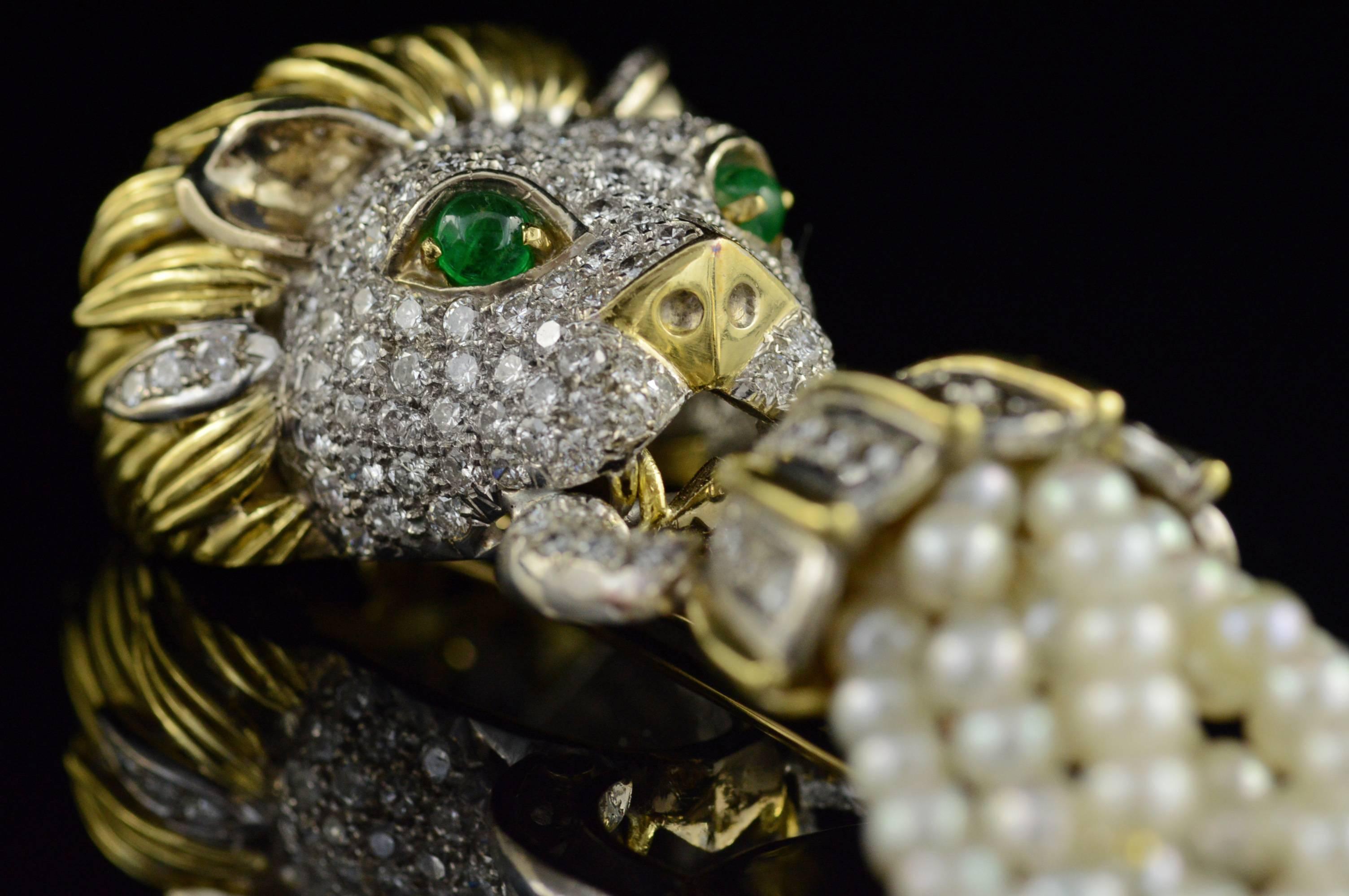 Pearl Emerald Diamond Pave Gold Lion Head Brooch In Excellent Condition In Frederick, MD