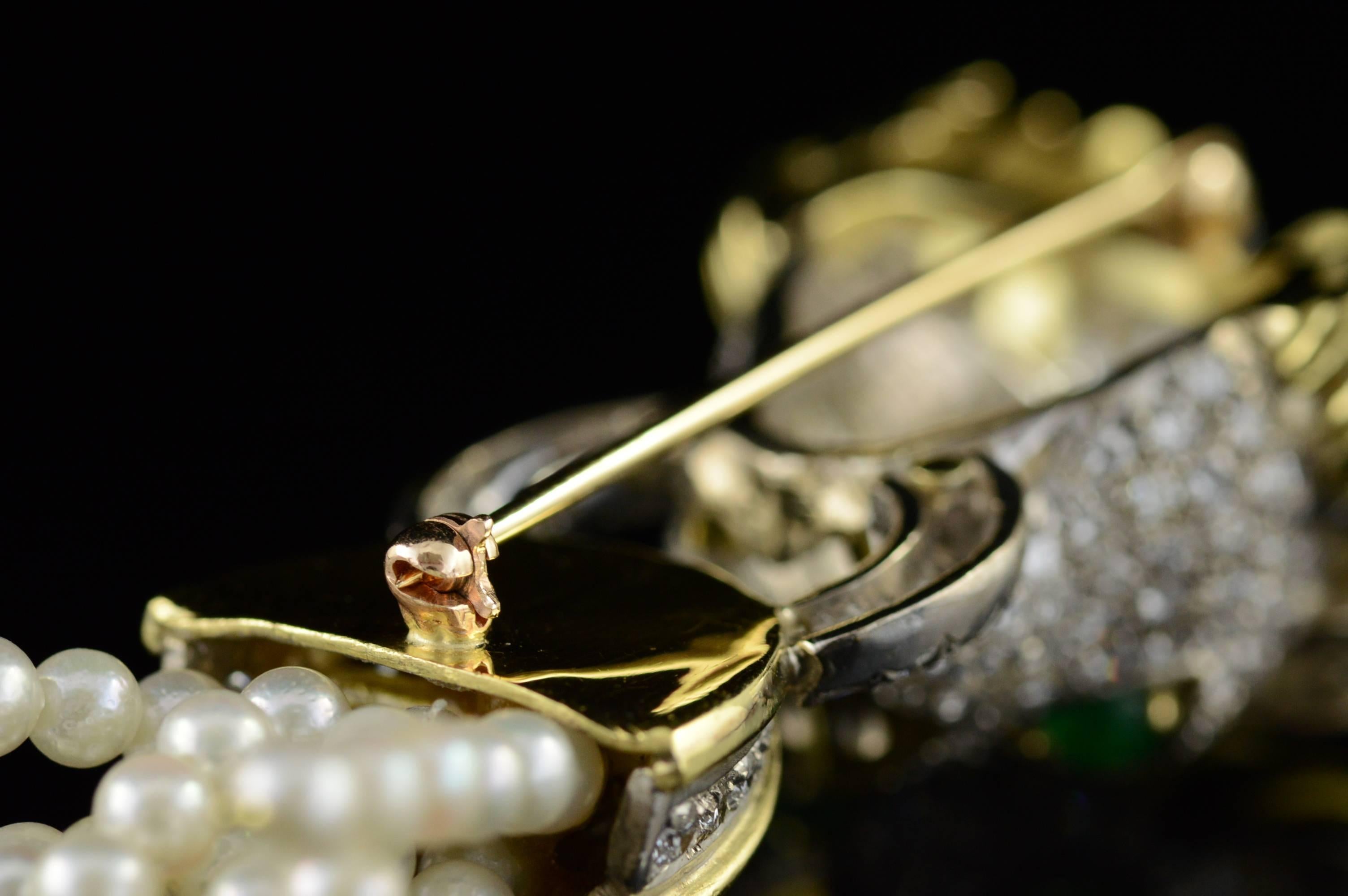 Pearl Emerald Diamond Pave Gold Lion Head Brooch 5