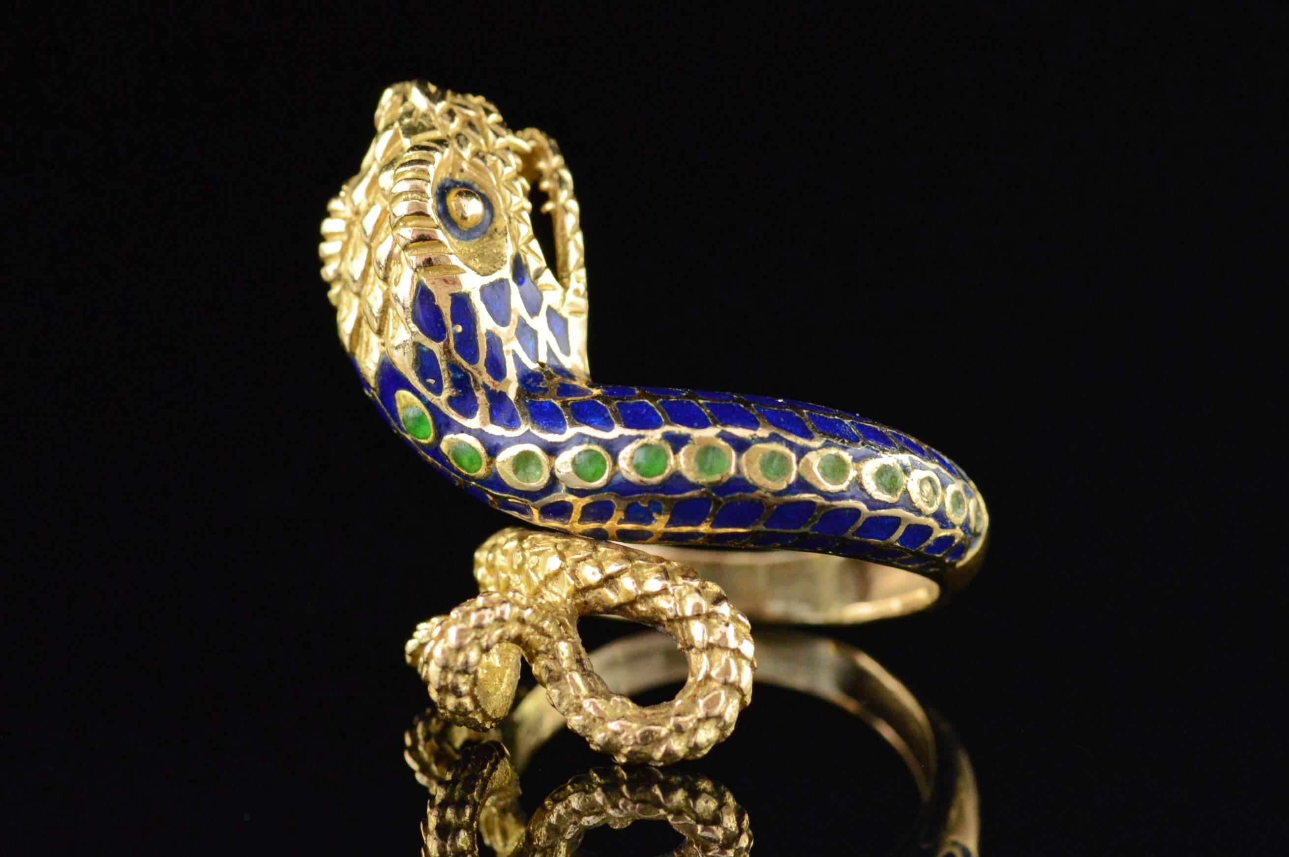 Detailed Blue and Green Enamel Gold Snake Ring 1