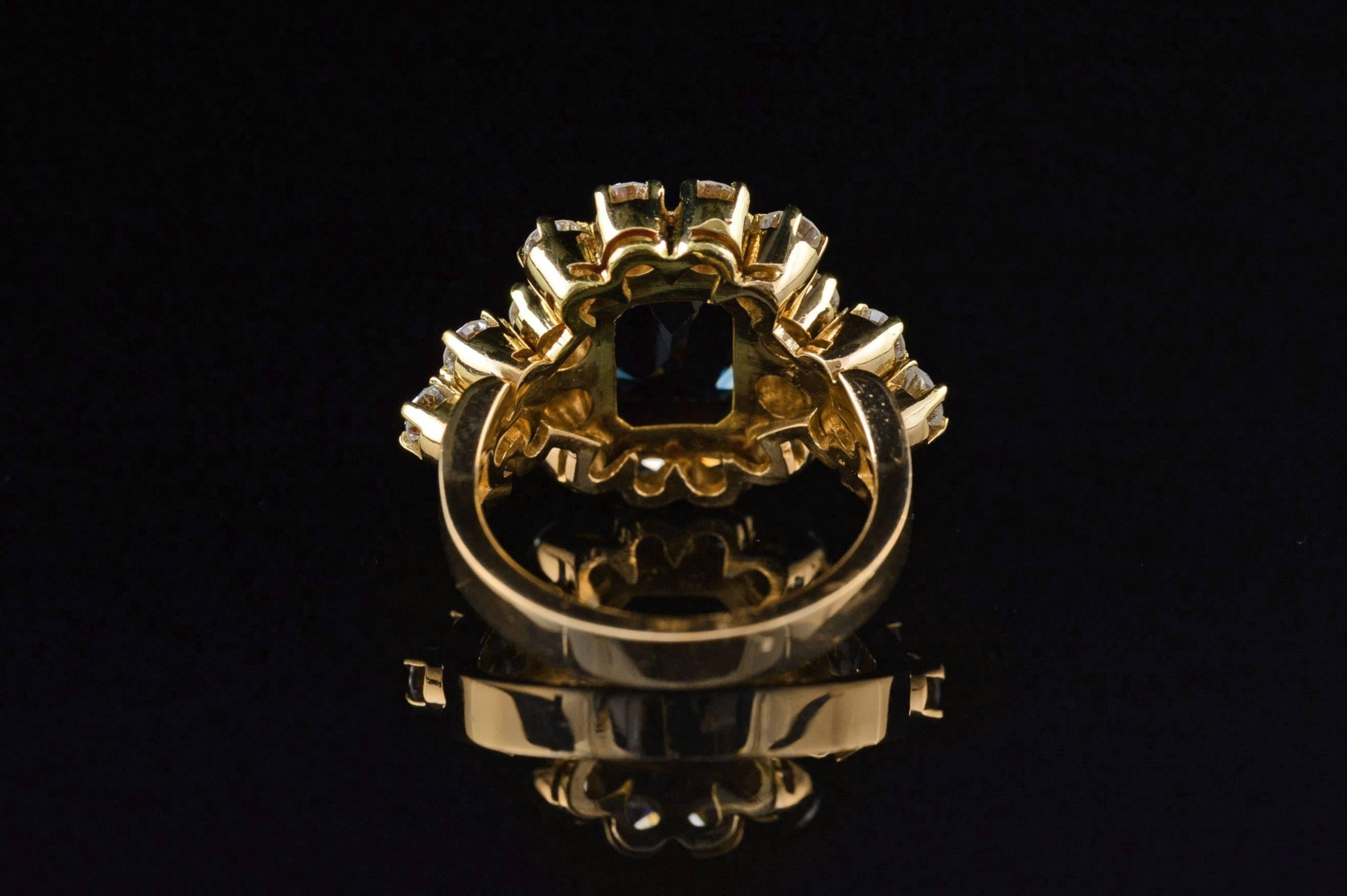 4.00 Carat Sapphire  Diamond Gold Ring For Sale 3