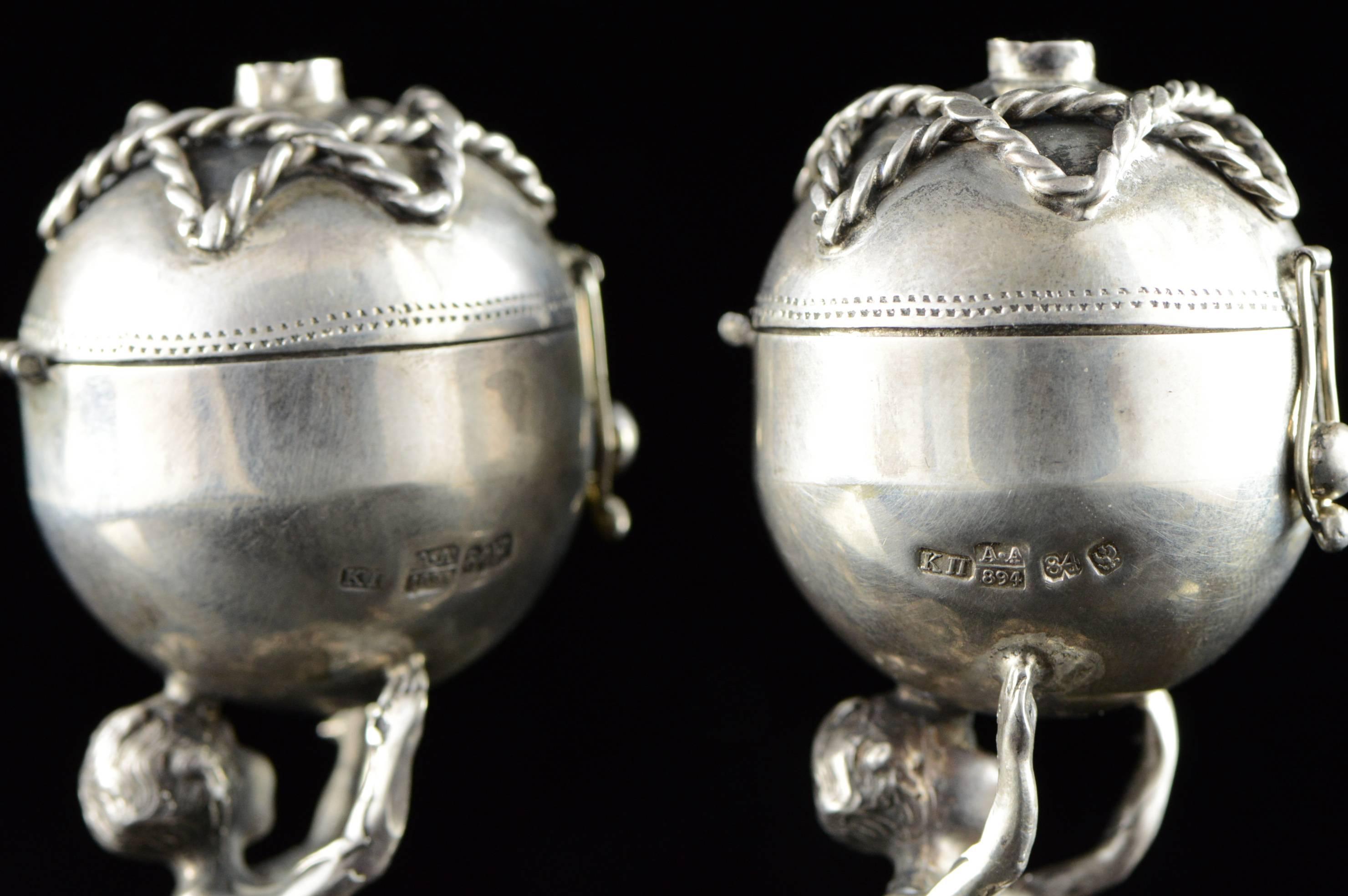 Silver 18th Century Russian Judaica Spice / Salt and Pepper Shakers For Sale 4