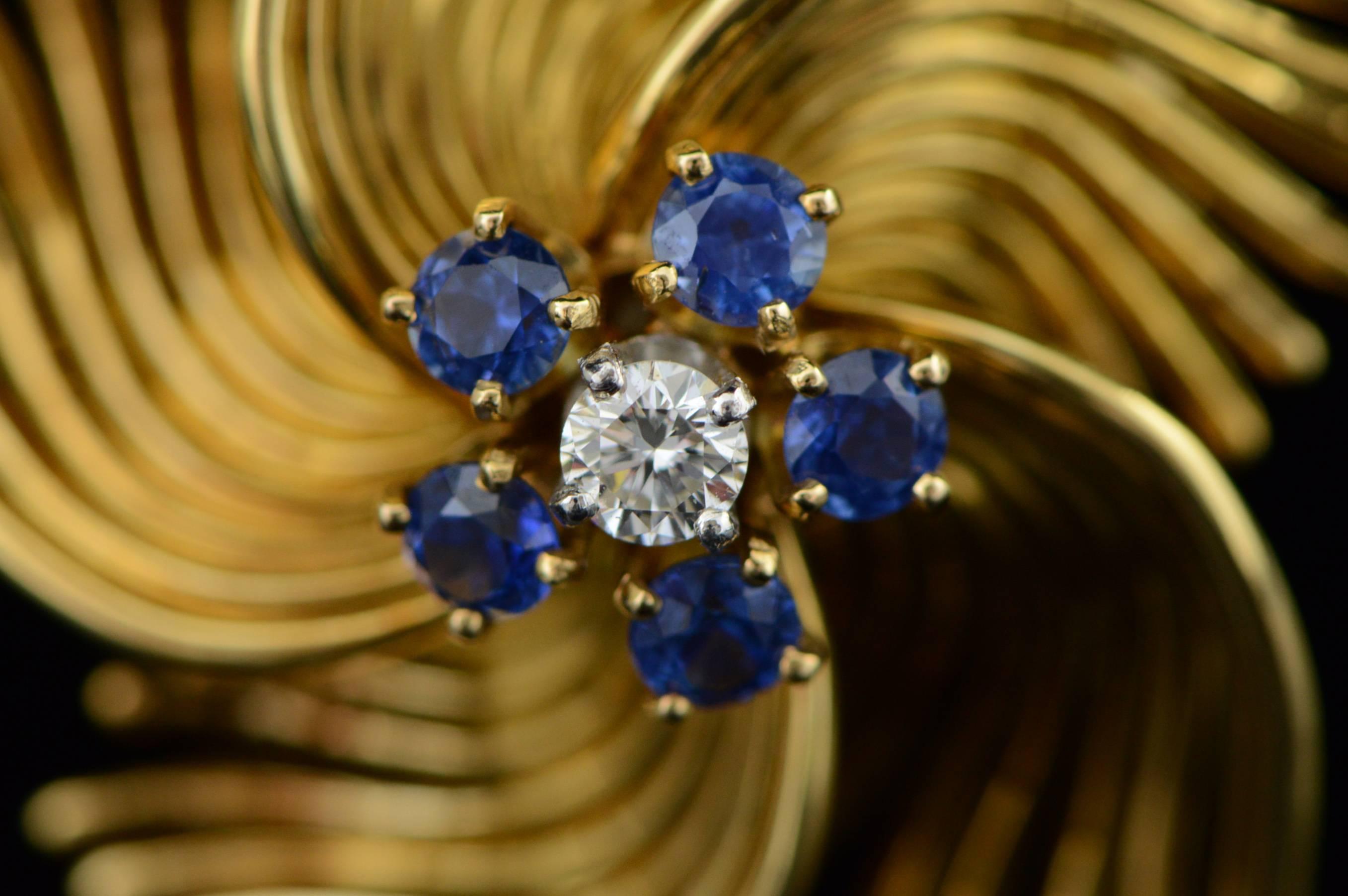 Cartier Sapphire and Diamond Retro Gold Brooch In Excellent Condition In Frederick, MD