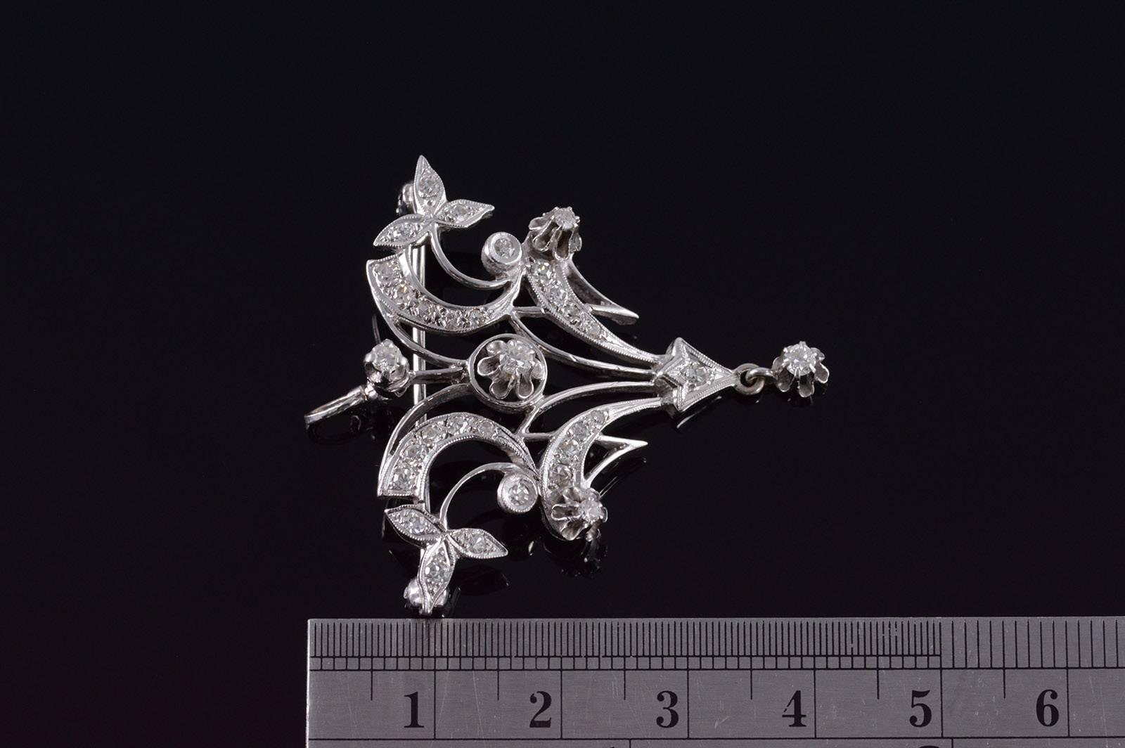Women's Victorian Diamond Gold Dangle Pendant Pin For Sale