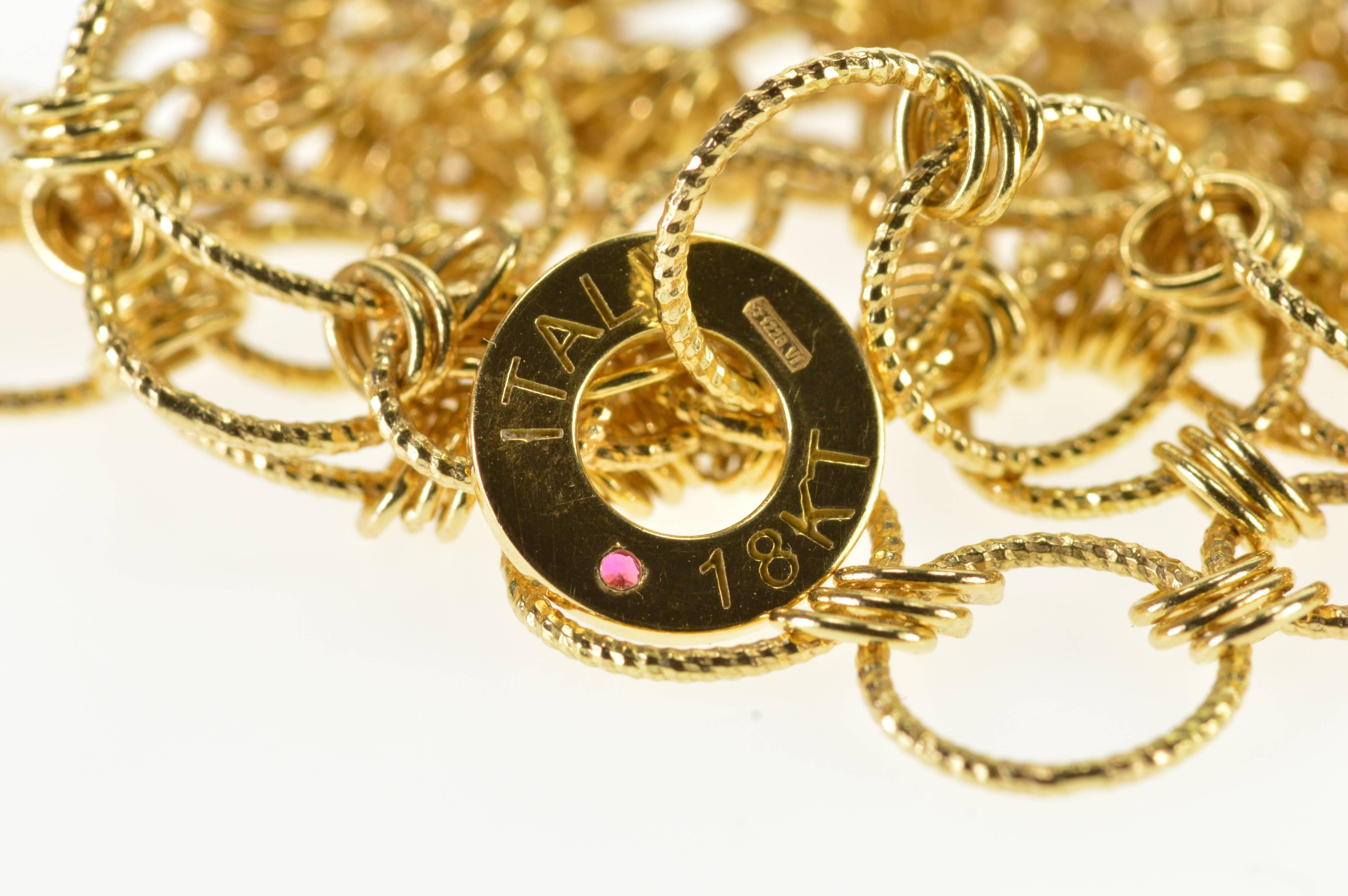 Modern Roberto Coin Stunning Diamond Gold Circle Link Statement Necklace