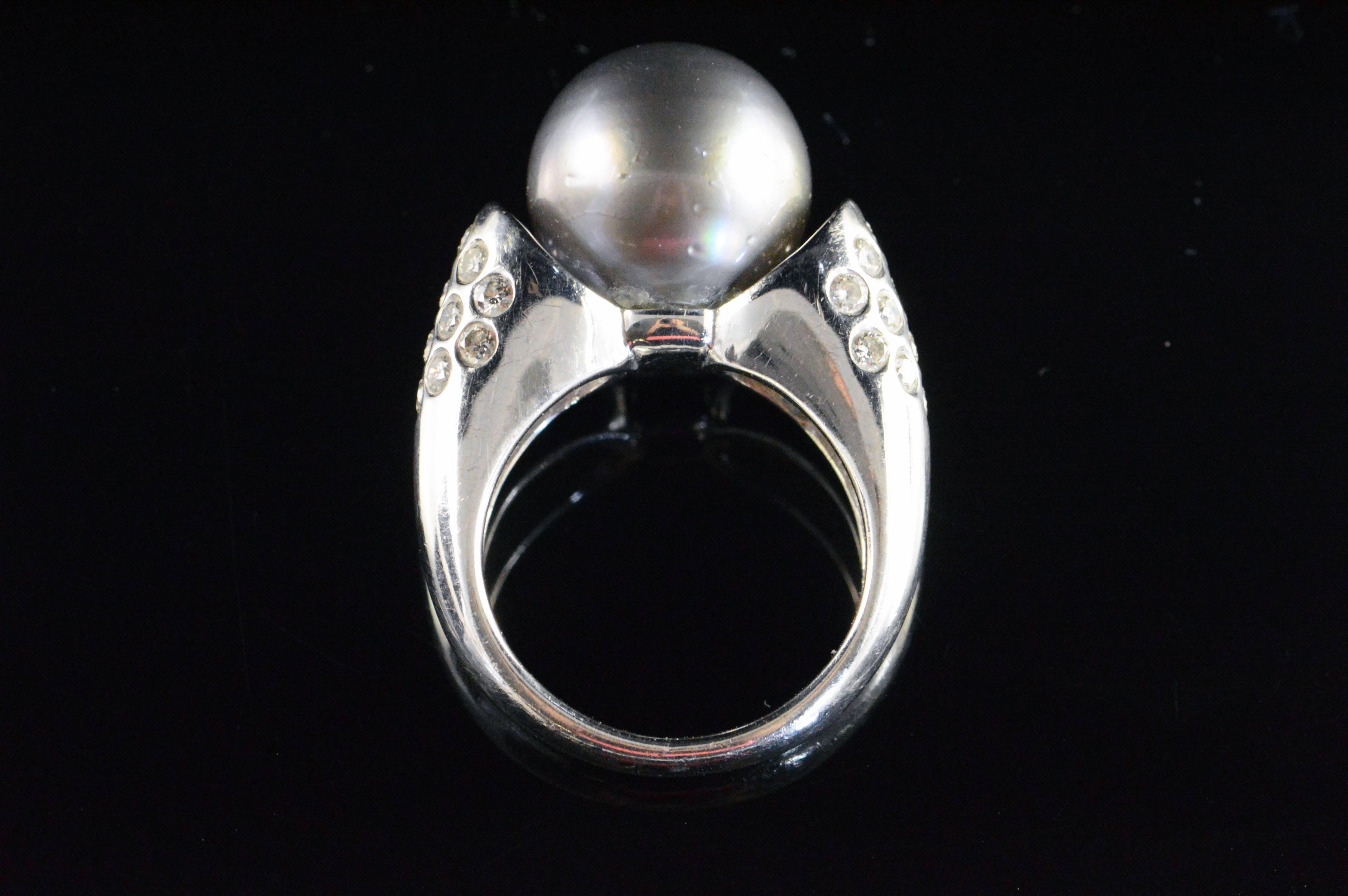 Tahitian Black Pearl Diamond Gold Ring For Sale 1