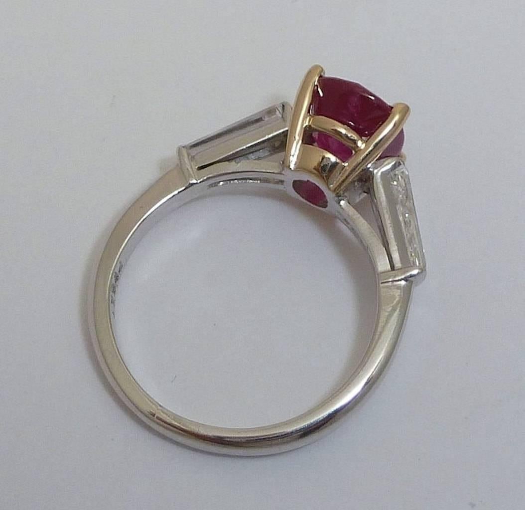 Women's Exceptional 2.46 Carat Pigeon Blood Ruby Diamond Platinum Ring