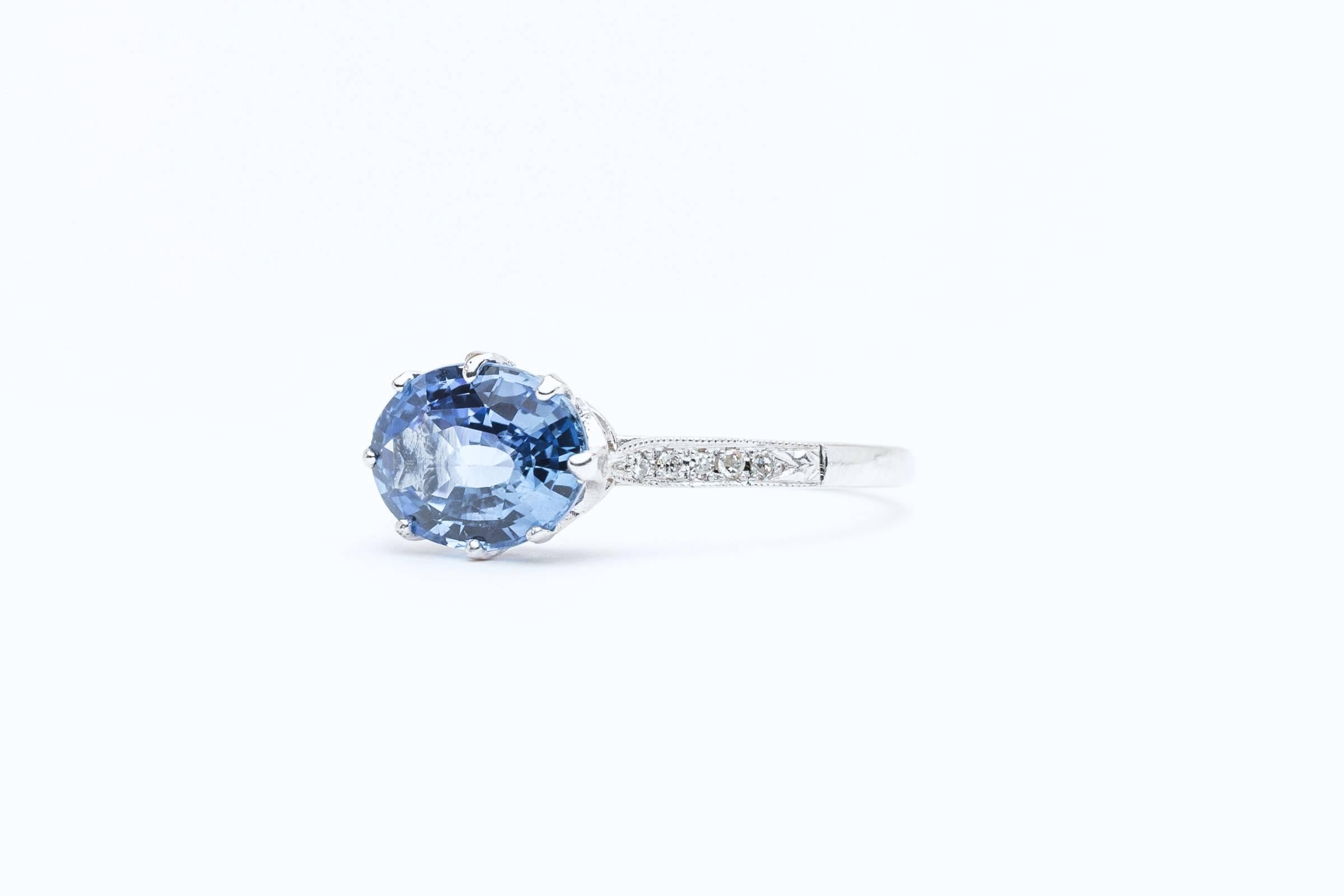Edwardian Vivid Blue 2.14 Carat Ceylon Sapphire and Diamond Ring in Platinum For Sale