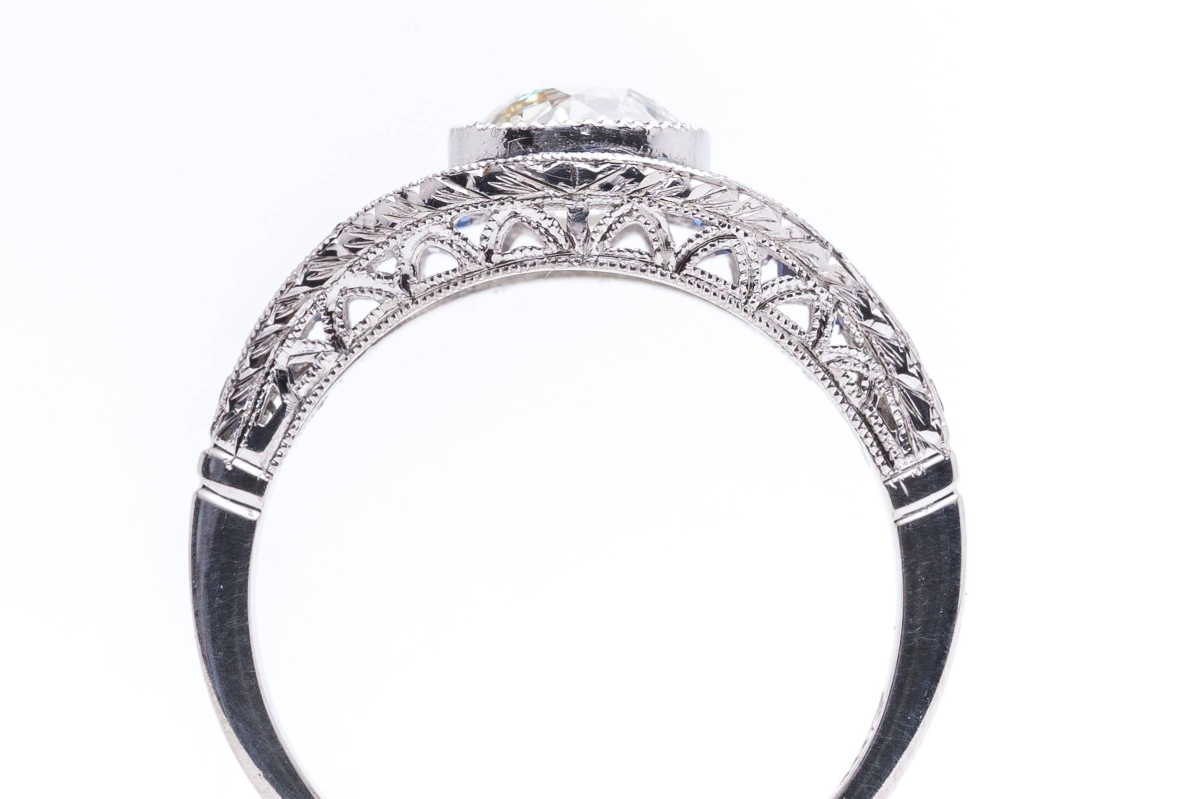 Glorious Sapphire Diamond Platinum Engagement Ring For Sale 1