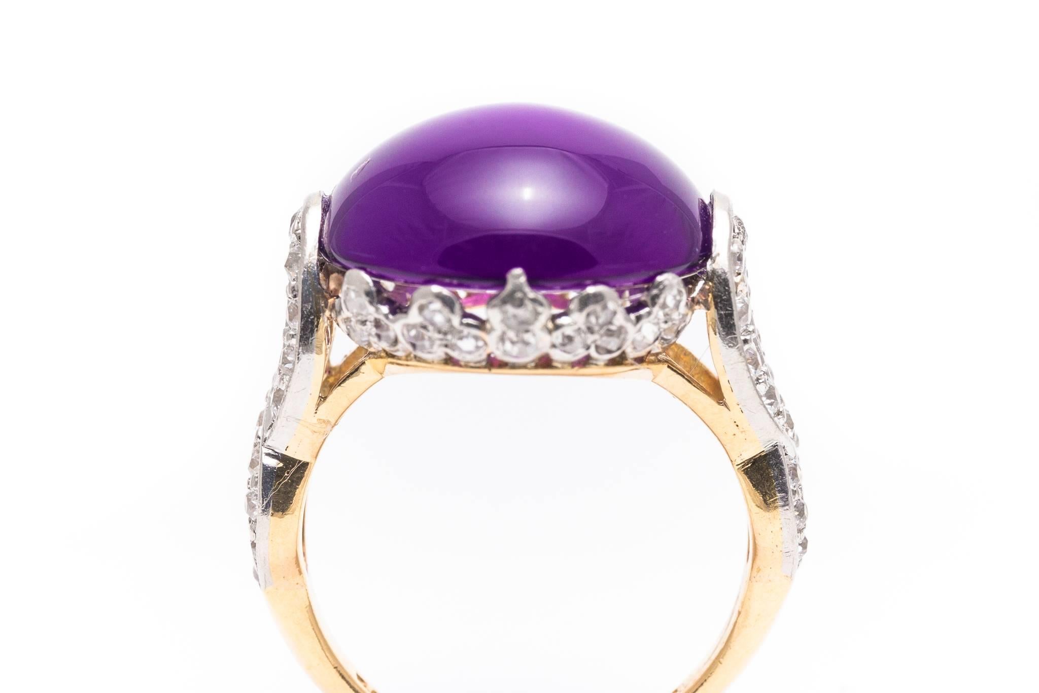 Spectacular Amethyst and Diamond Ring in Platinum and Yellow Gold In Excellent Condition In Boston, MA