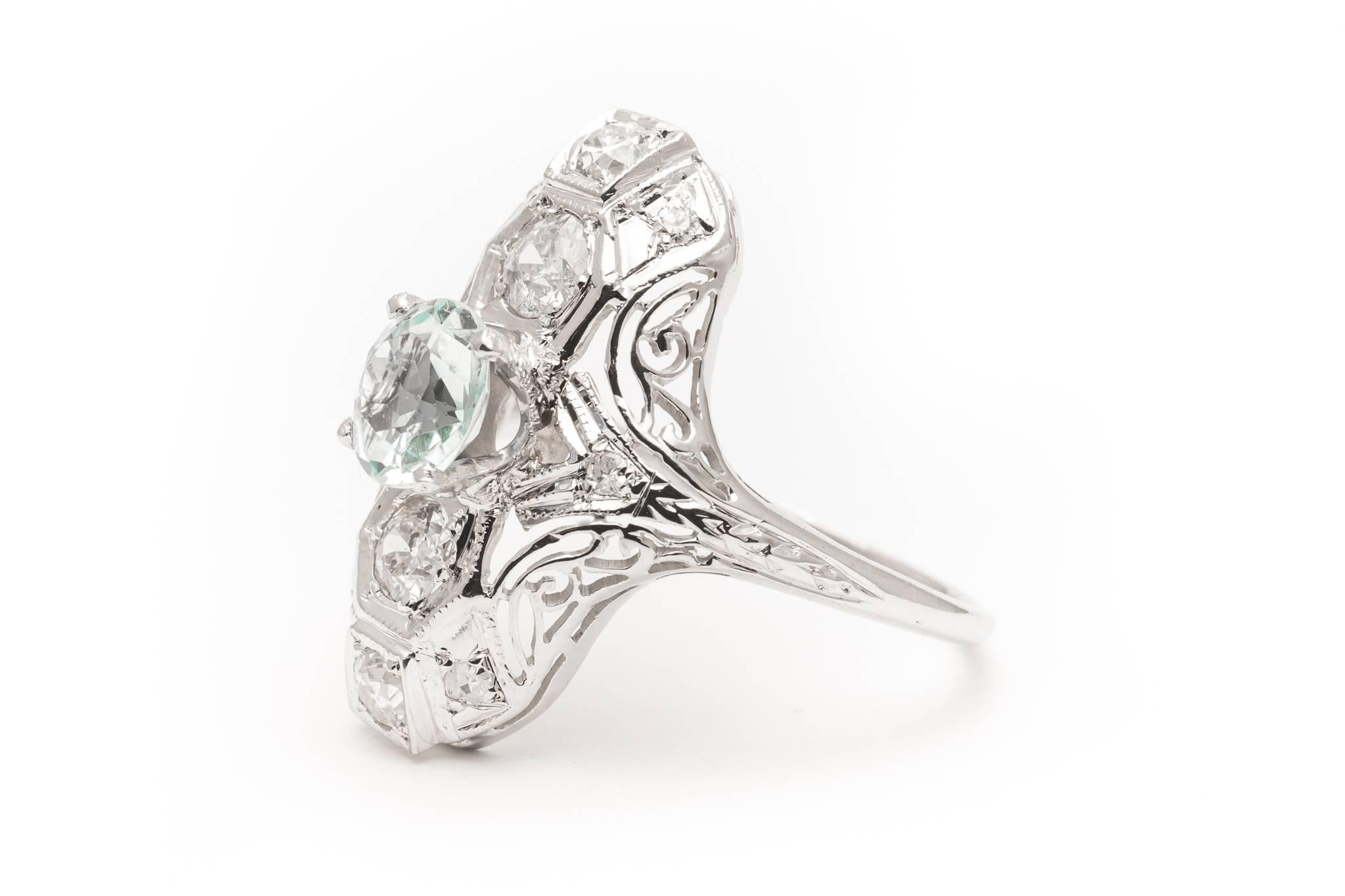 Art Deco Aquamarine and Diamond White Gold Ring In Excellent Condition In Boston, MA