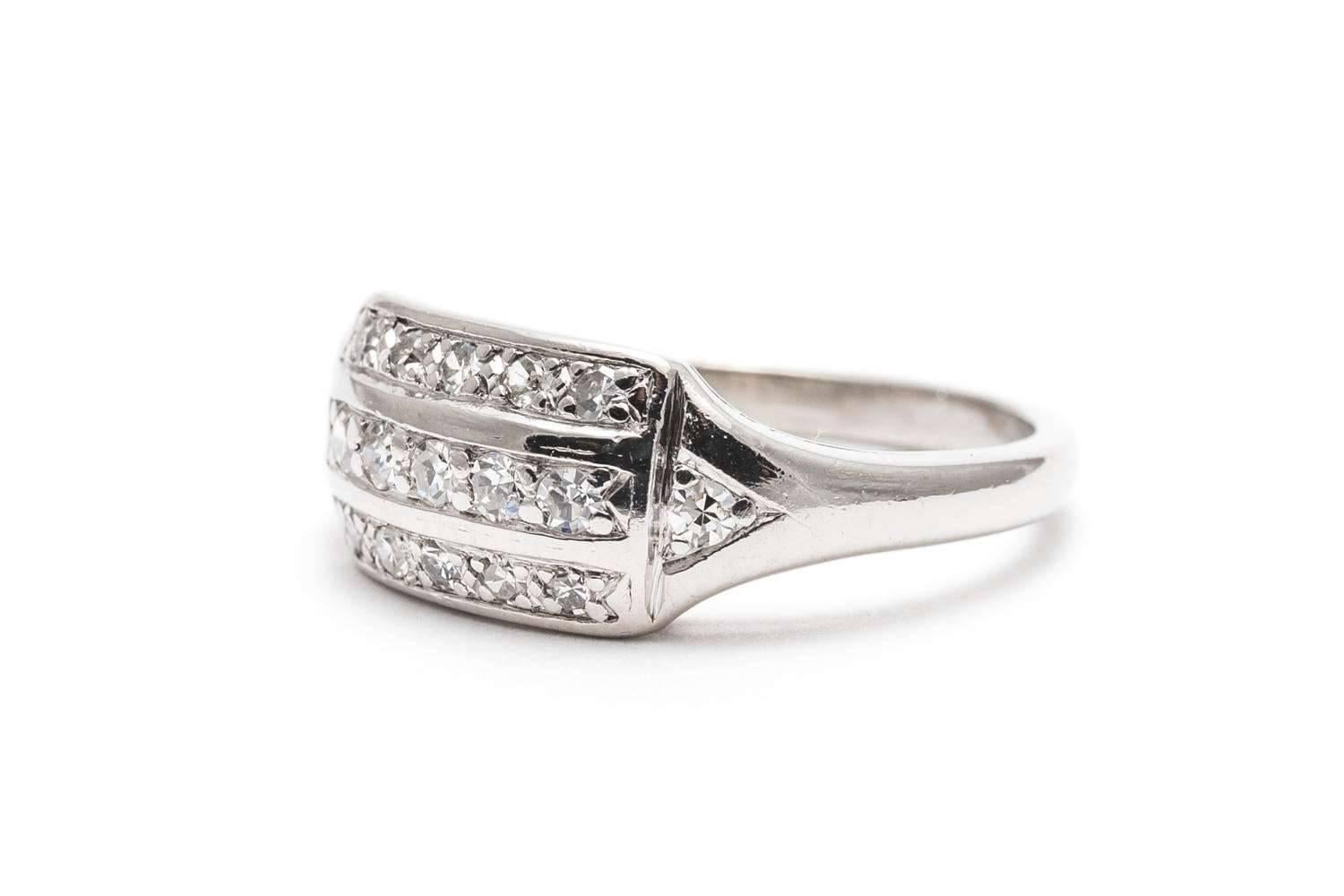 Art Deco Three-Row Diamond Wedding Platinum Ring In Excellent Condition In Boston, MA