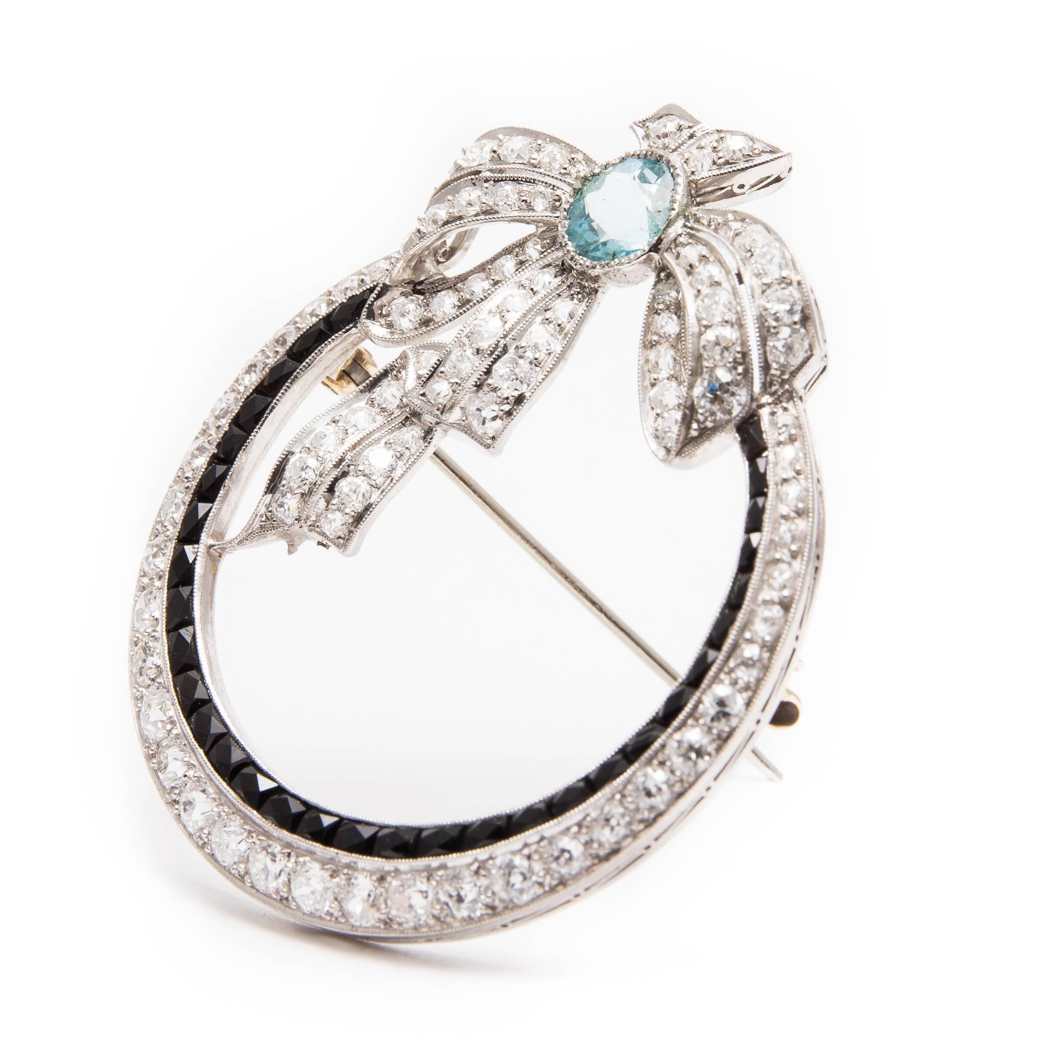 Spectacular Art Deco Aquamarine Diamond and Onyx Brooch in Platinum In Excellent Condition For Sale In Boston, MA
