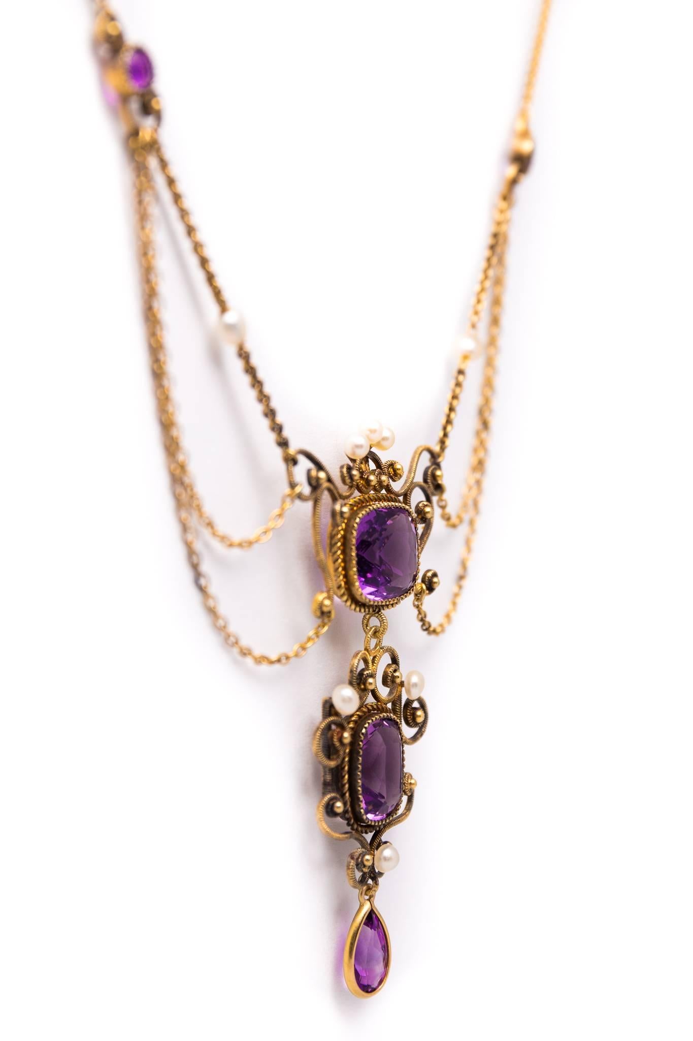 Edwardian Amethyst Pearl Yellow Gold Festoon Necklace In Excellent Condition For Sale In Boston, MA