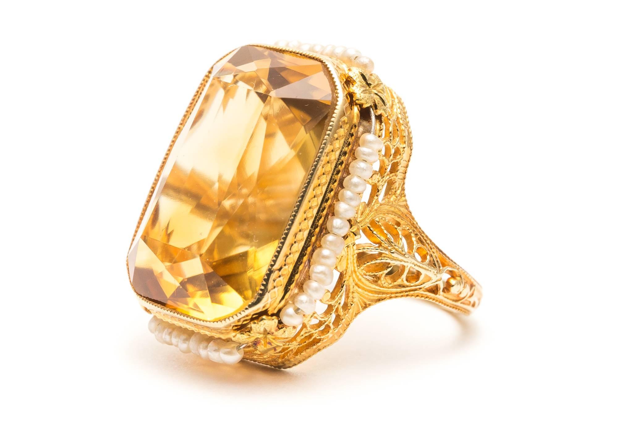 Art Deco Citrine Pearl Yellow Gold Filigree Ring  In Excellent Condition In Boston, MA