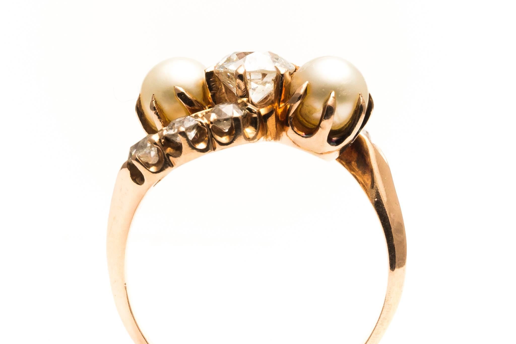 Entrancing Edwardian 1.20 Carat Diamond and Pearl Ring in Yellow Gold 1
