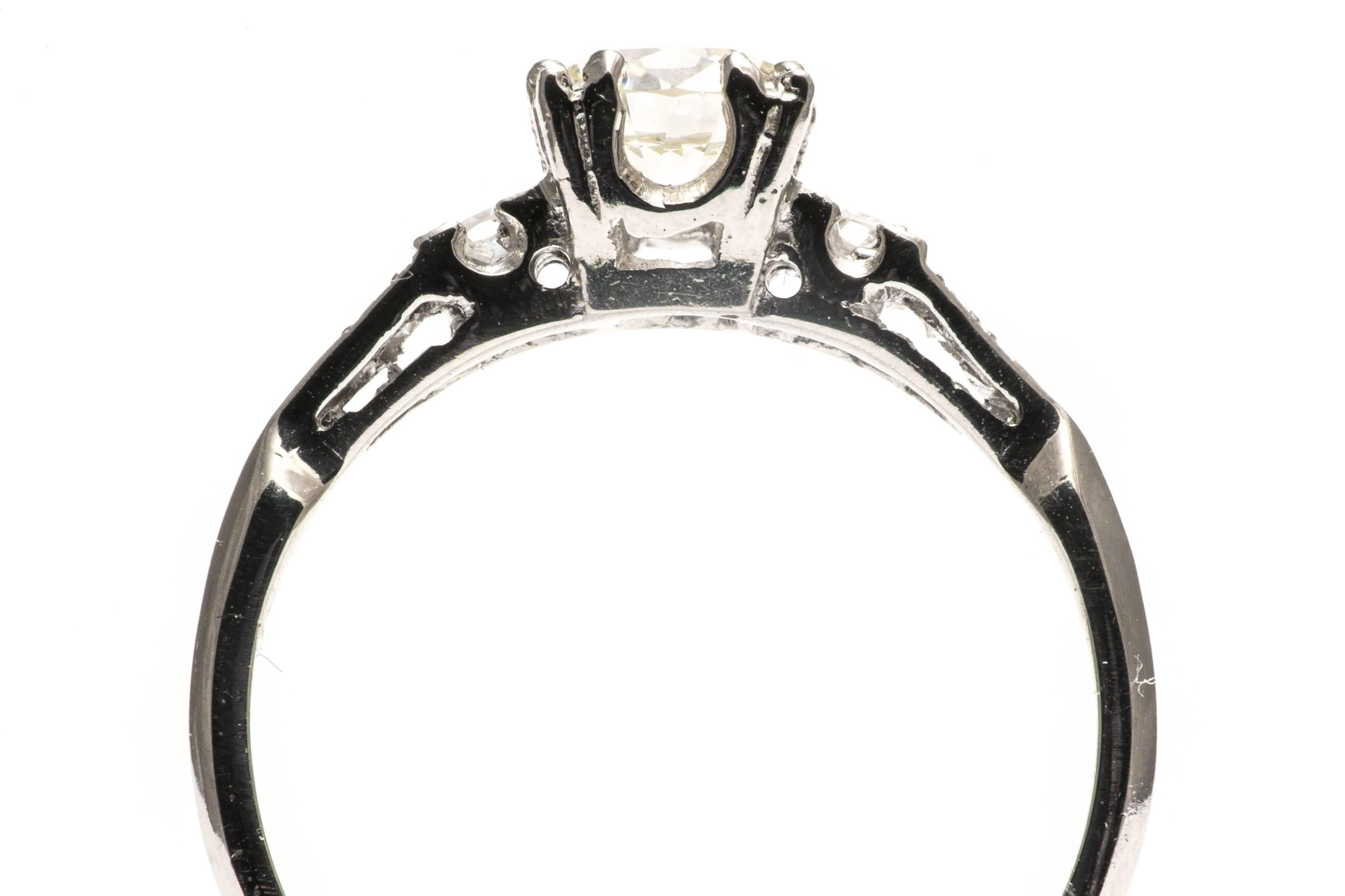 Women's Art Deco 0.80 Carat Diamond Platinum Engagement Ring For Sale