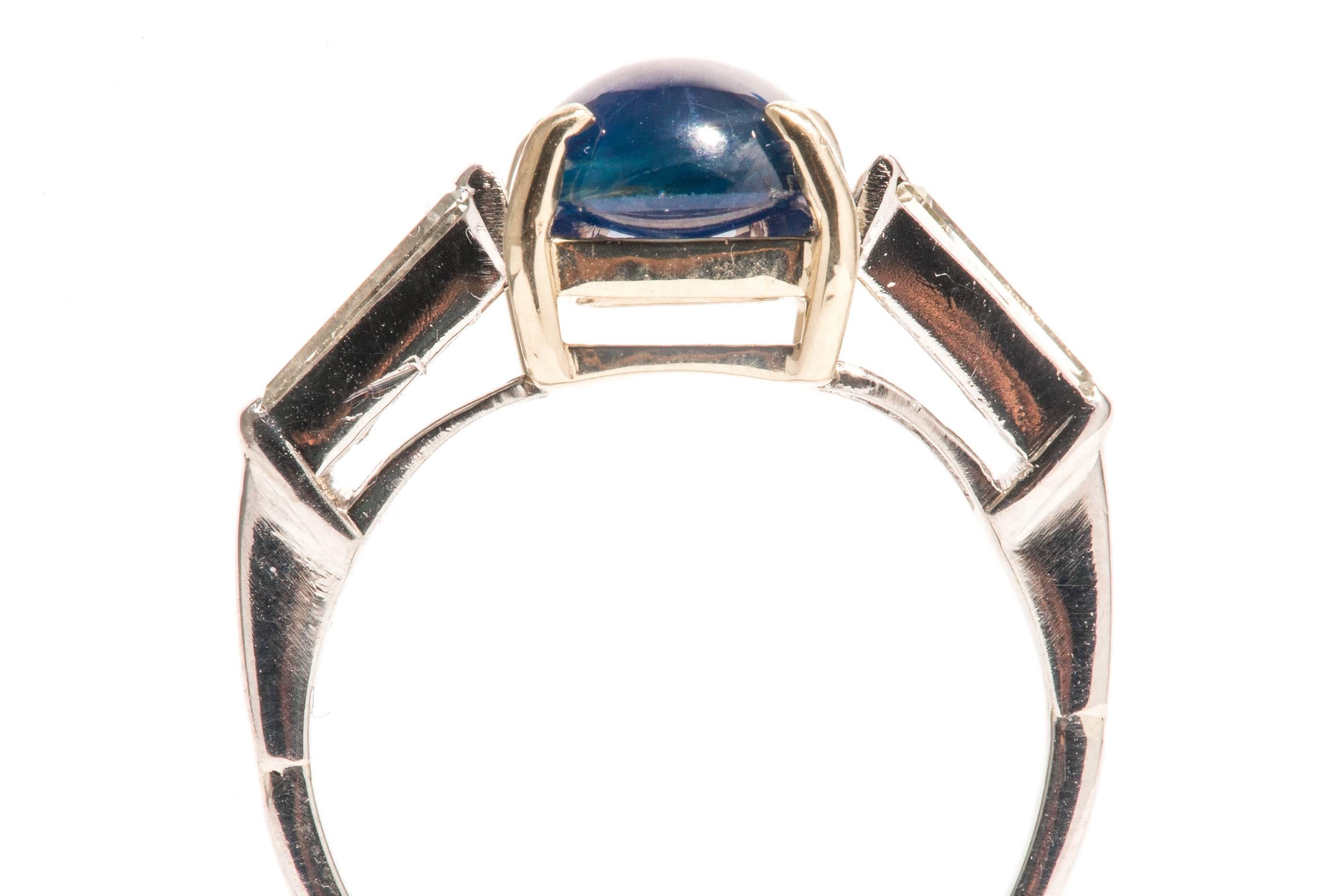 Women's Luscious 3.80 Carat Cabochon Sapphire Diamond Platinum Ring  For Sale