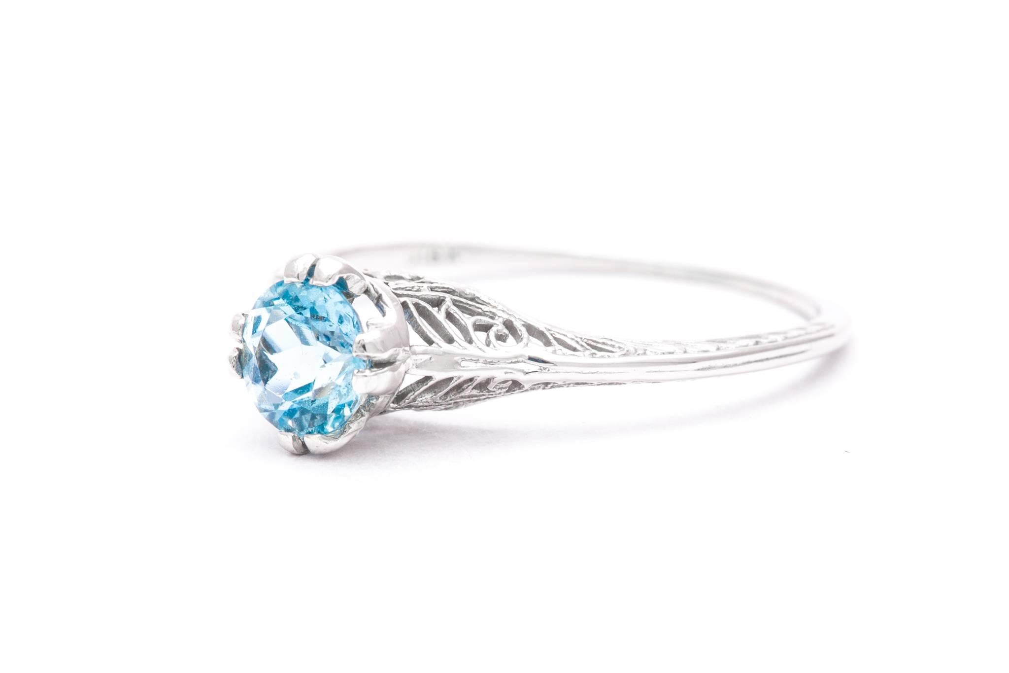 Old European Cut Art Deco Aquamarine Solitaire Filigree Ring in 18 Karat White Gold For Sale