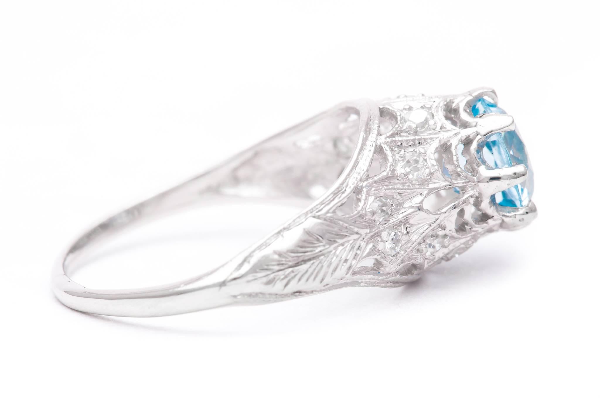 Women's Art Deco Aquamarine and Diamond Filigree Ring in Platinum For Sale