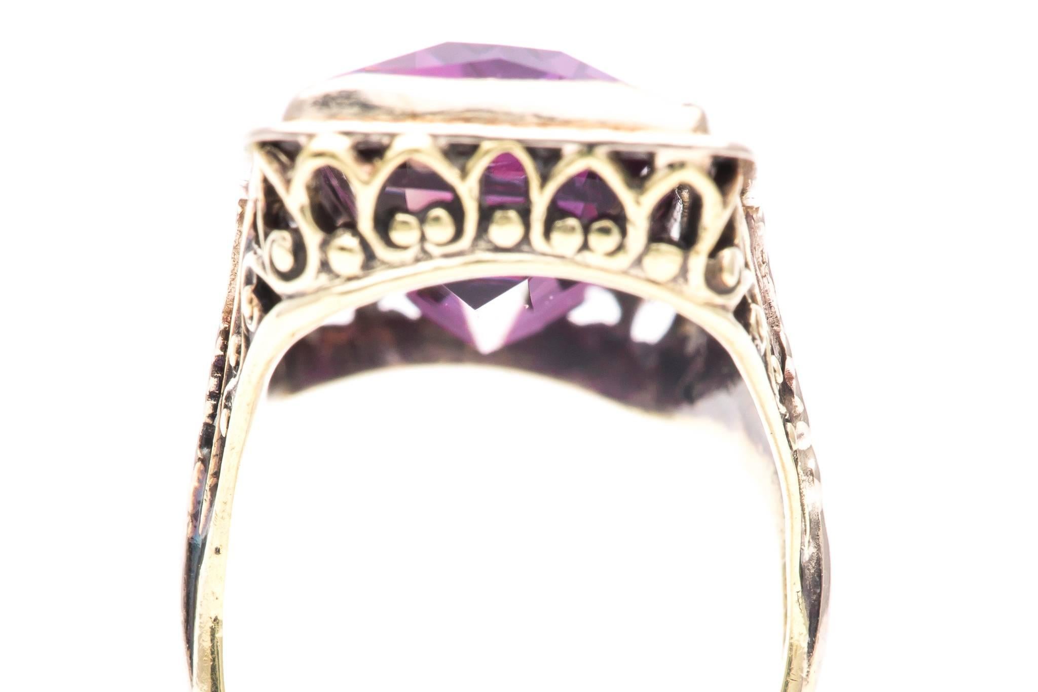 Art Nouveau Amethyst Solitaire Filigree Ring For Sale 2