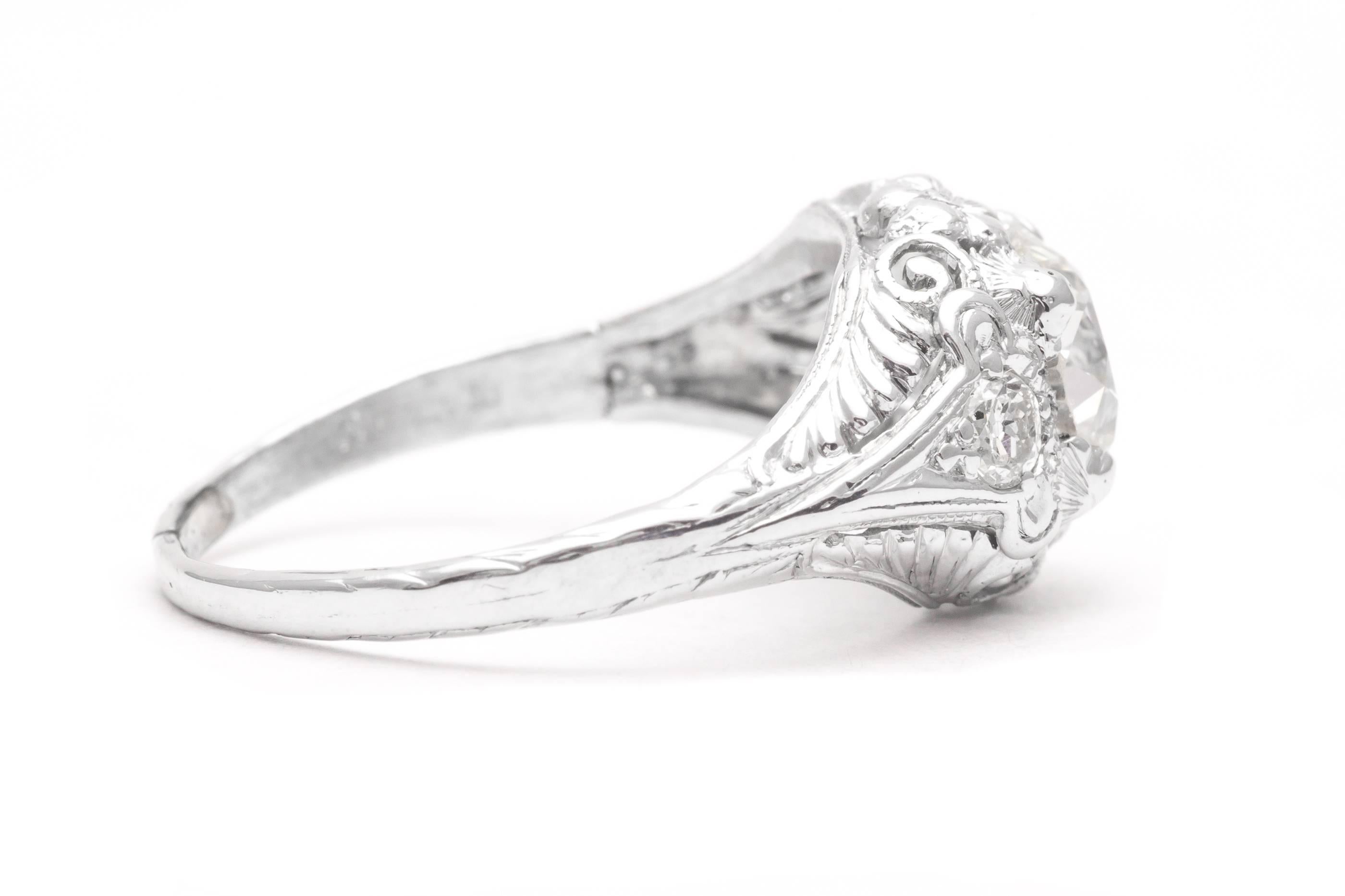 Art Deco 1.10 Carat Diamond Platinum Floral Engagement Ring For Sale 1